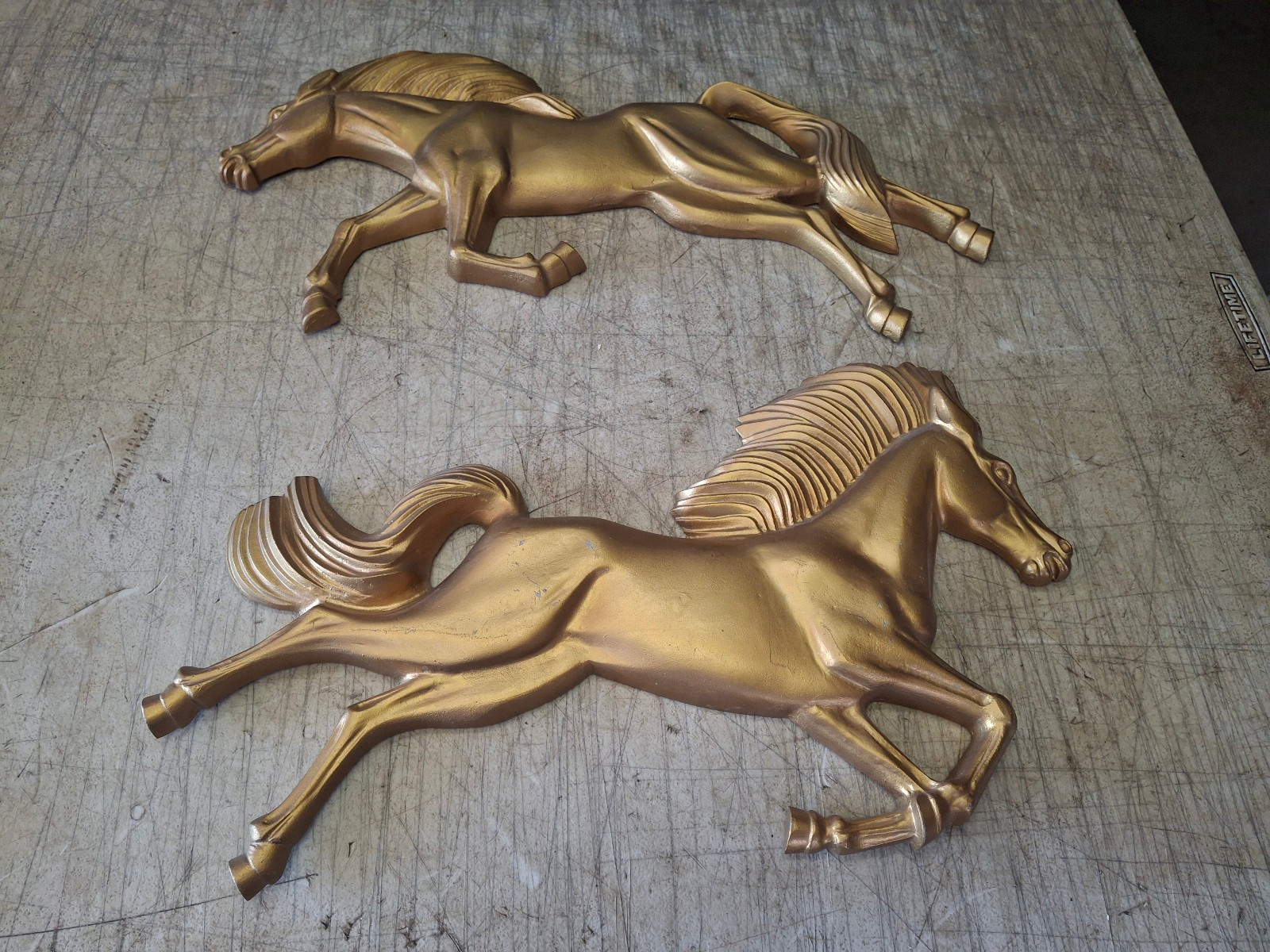 Vintage H.J. Wilkie Cast Aluminum Gold Running Horse Wall Decor 19.5\ Vintage H.J. Wilkie Cast Aluminum Gold Running Horse Wall Decor 19.5\