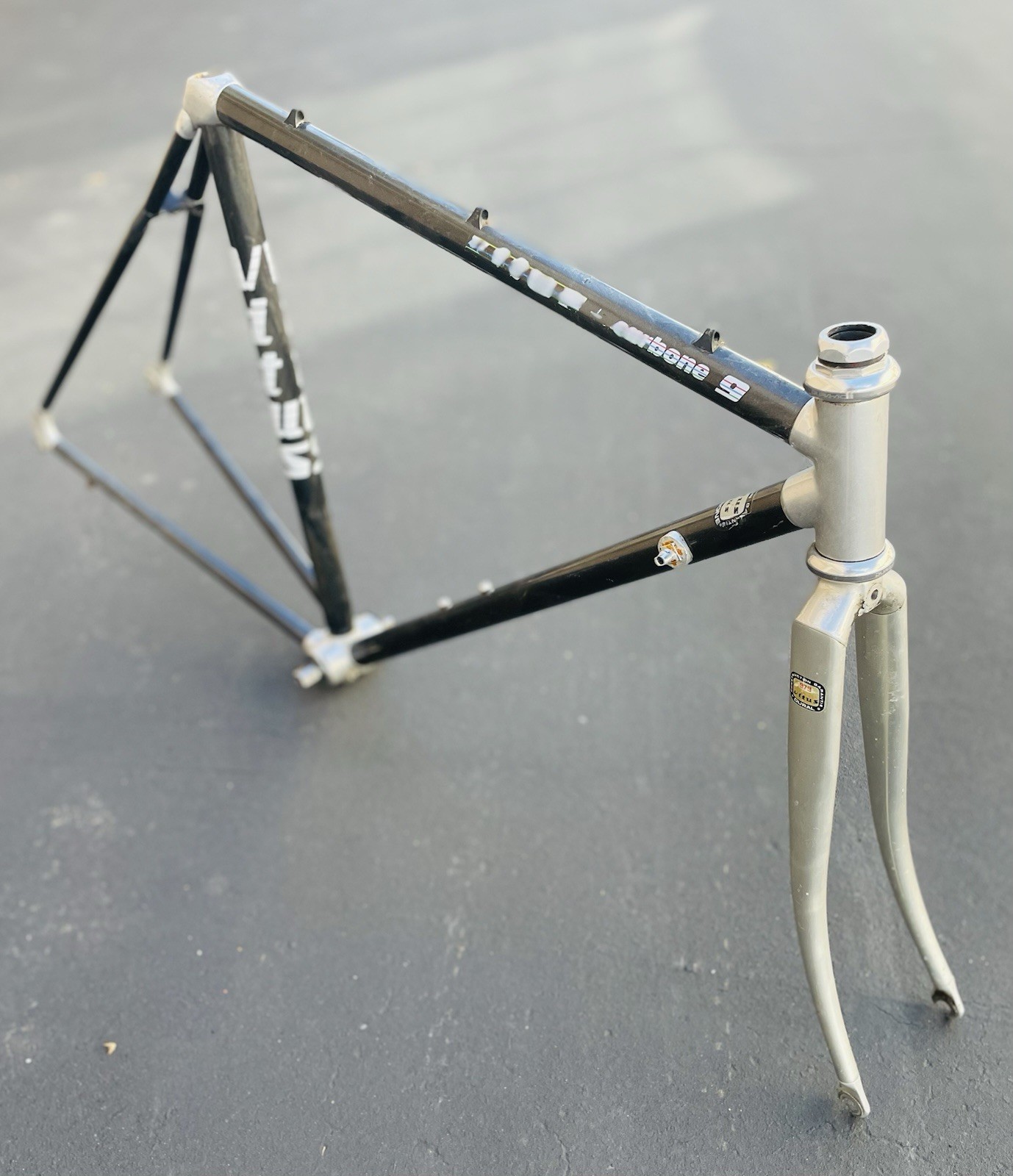 Vitus Carbone 9 Frameset Vintage Made in France Carbon / Aluminum / Dura Ace Vitus Carbone 9 Frameset Vintage Made in France Carbon / Aluminum / Dura Ace