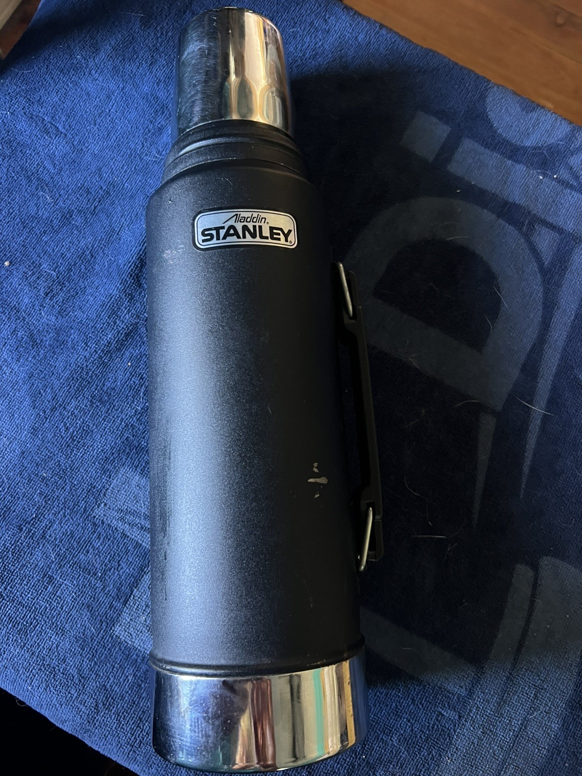 Vintage 1 Quart Aladdin Stanley A-944DH Vacuum Bottle Thermos - Black - USA
