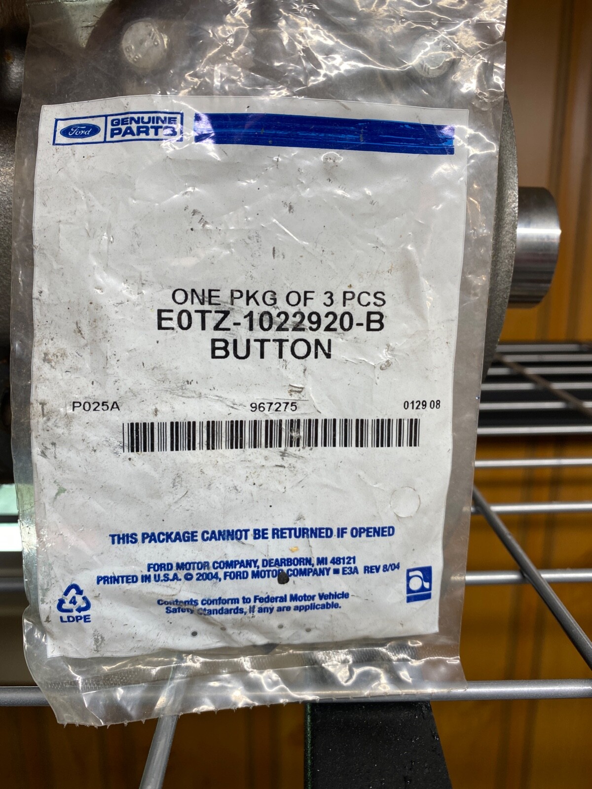 Ford E0TZ-1022920-B Weatherstrip Button 87-91 Bronco F-Series Genuine Ford NOS Ford E0TZ-1022920-B Weatherstrip Button 87-91 Bronco F-Series Genuine Ford NOS