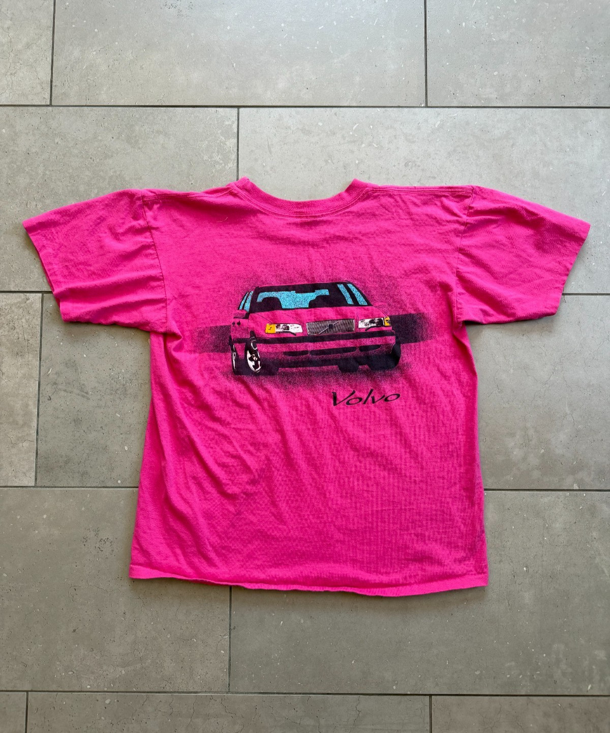 Vintage 1990s Volvo 850 Saloon Sedan Car Promo Single Stitch 90s Tee Shirt Sz L Vintage 1990s Volvo 850 Saloon Sedan Car Promo Single Stitch 90s Tee Shirt Sz L