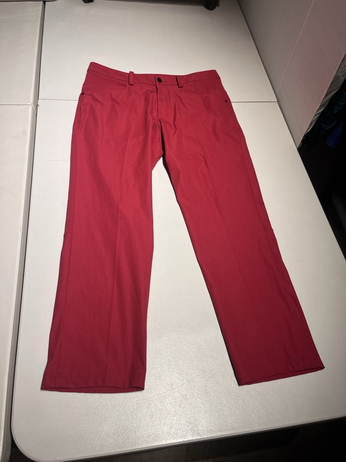 Lululemon Pants Men\'s 34 Red Slim Fit ABC Commission Casual Work Poly 34x28.5