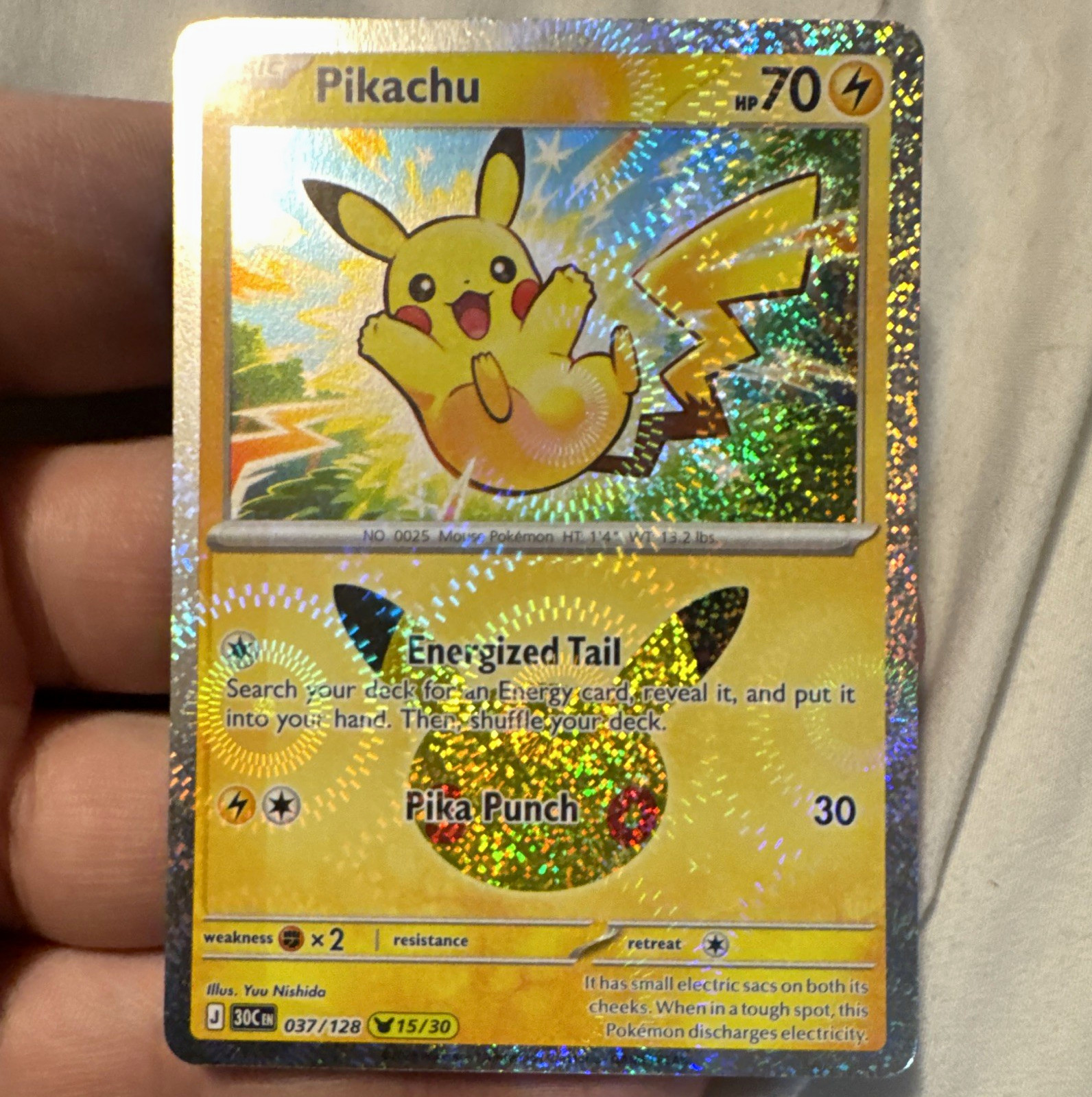 The Pokémon Company  TCG Pikachu 037/128 15/30 30th Celebration Collection