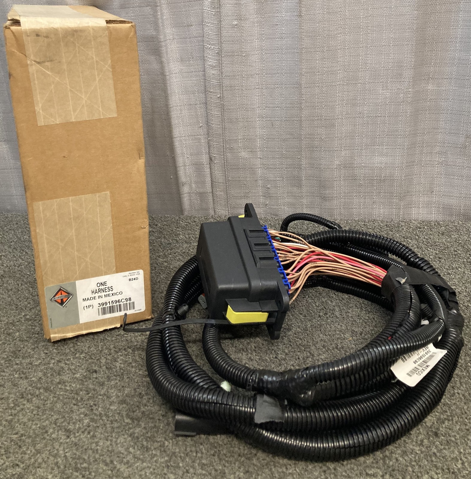 New Genuine International 3991596C98 Jumper Wiring Harness New Genuine International 3991596C98 Jumper Wiring Harness