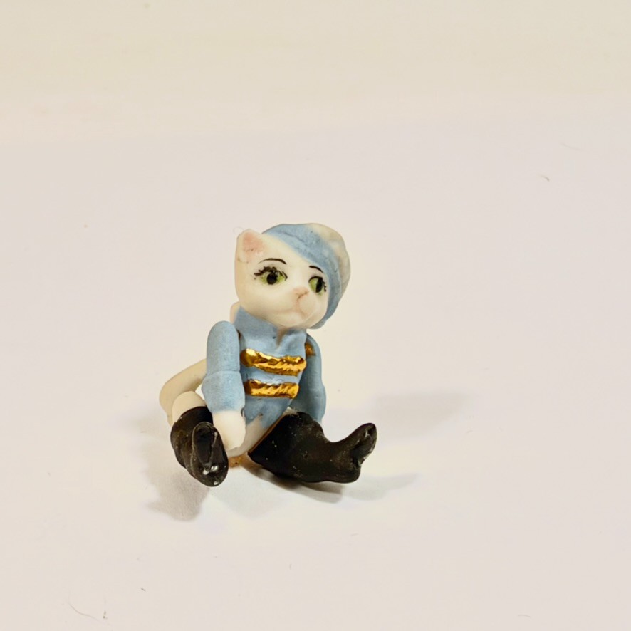 Artisan Dollhouse Miniature Humpty Dumpty Nursery Rhyme Character Figure