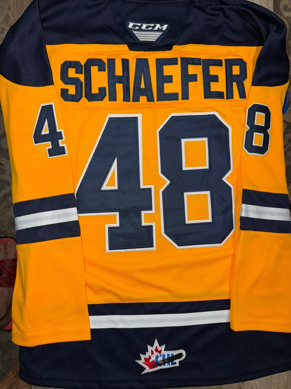 Brand New ERIE OTTERS #48 Matthew Schaefer GOLD Jersey Stitched 56(3XL) FLAW Brand New ERIE OTTERS #48 Matthew Schaefer GOLD Jersey Stitched 56(3XL) FLAW