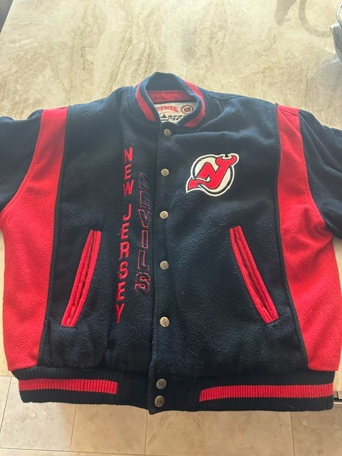 Rare NJ Devils Nutmeg Brand Heavy Jacket Rare NJ Devils Nutmeg Brand Heavy Jacket
