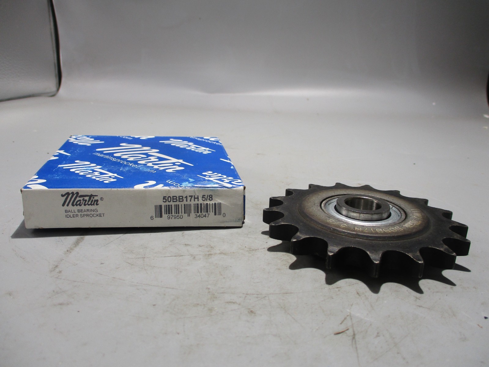 NEW MARTIN 50BB17H-5/8 BALL BEARING IDLER SPROCKET 5/8\ NEW MARTIN 50BB17H-5/8 BALL BEARING IDLER SPROCKET 5/8\