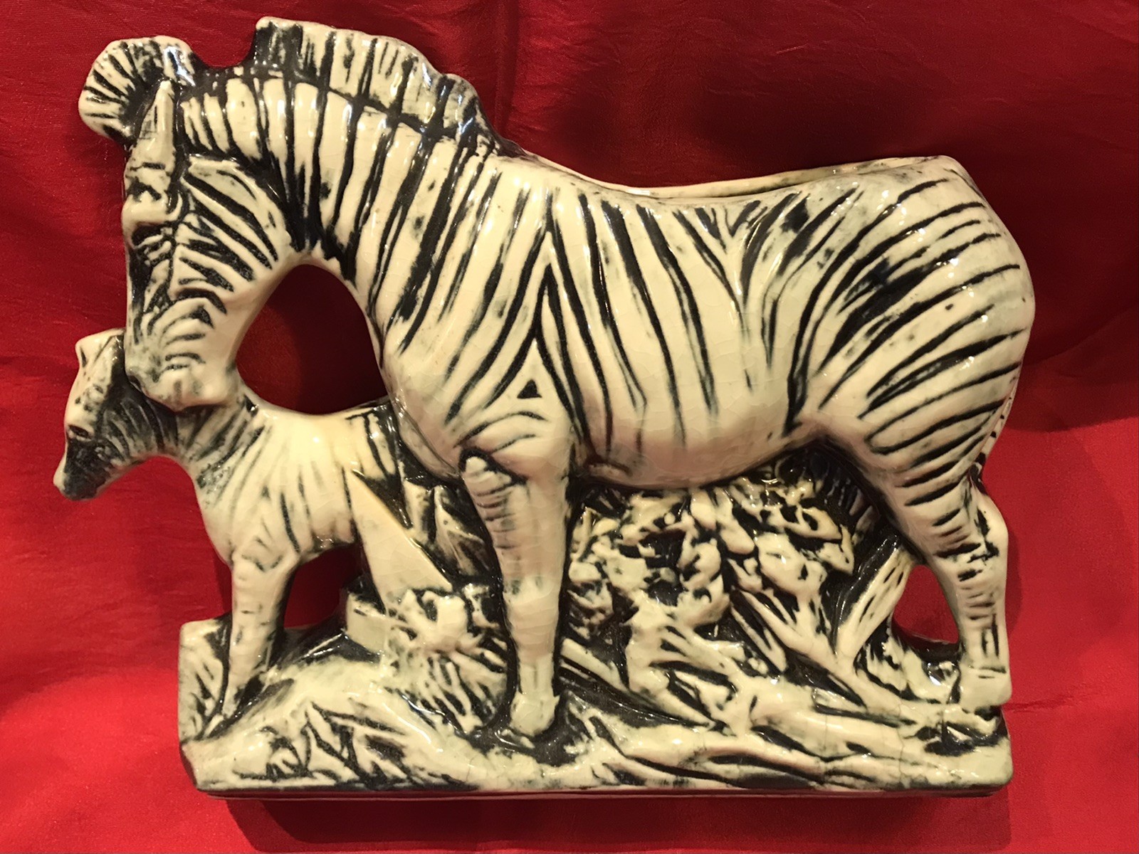 McCoy Zebra Planter 1956 McCoy Zebra Planter 1956