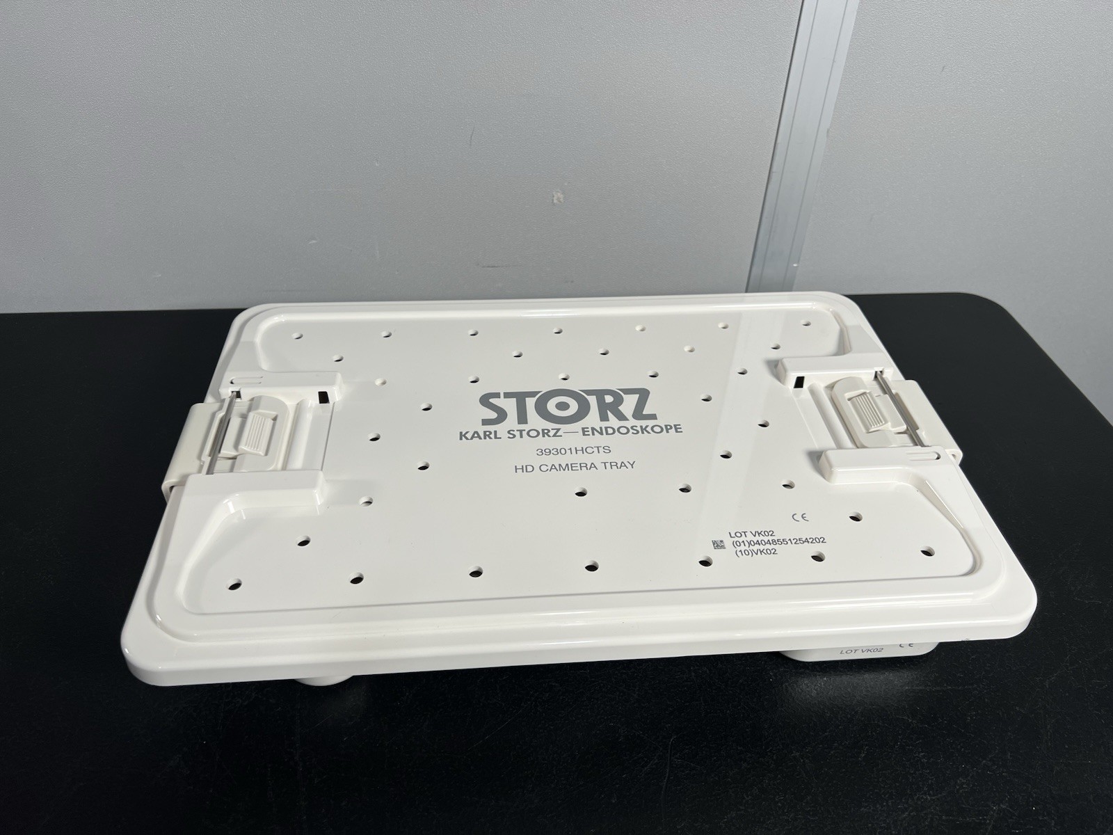 Karl Storz 39301HCTS Image 1 H3-Z Camera Sterilization Case w/ Lid