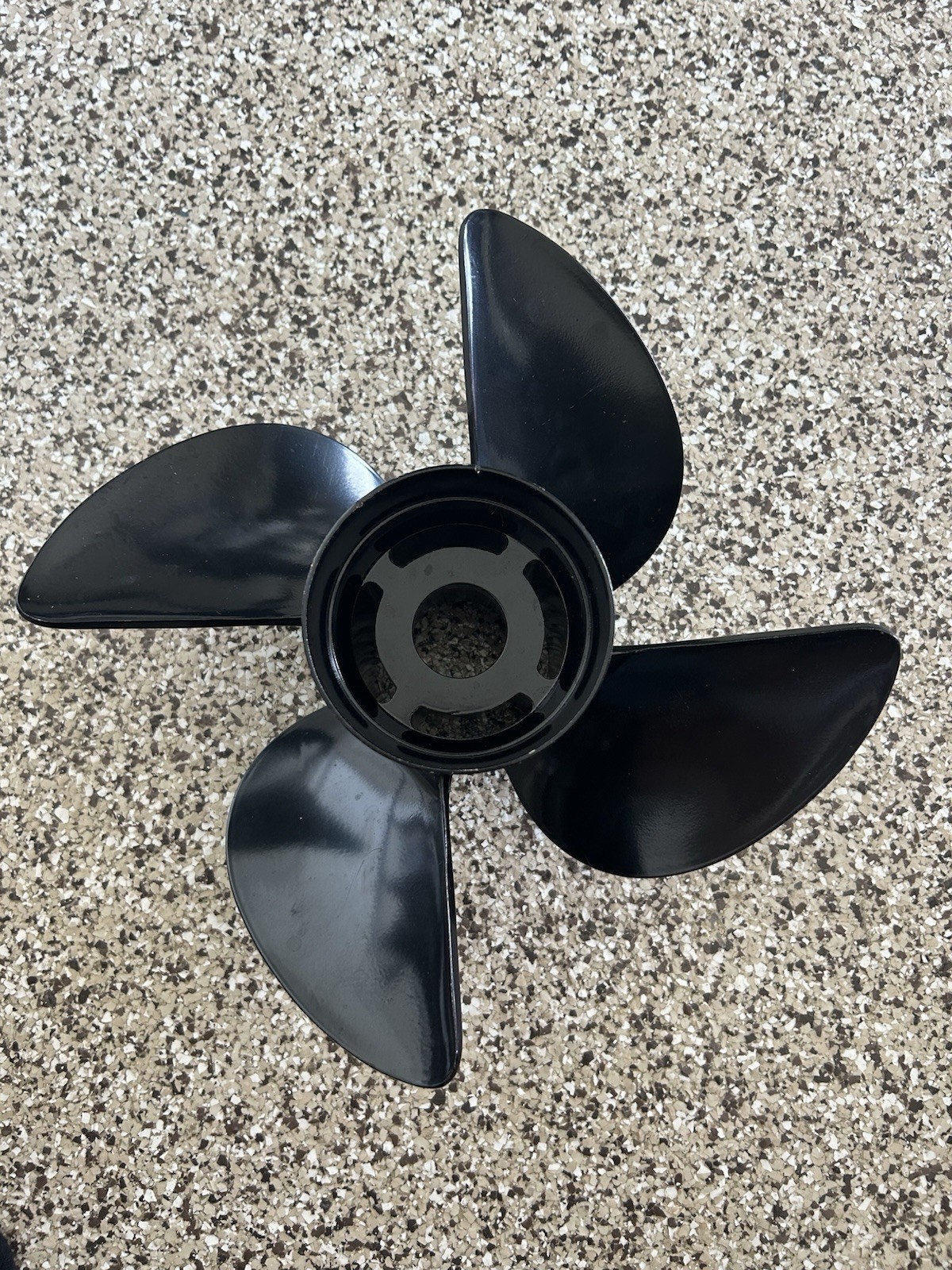 Turning Point Propellers 21431730 Hustler 4-Blade Prop- 13.25 Turning Point Propellers 21431730 Hustler 4-Blade Prop- 13.25
