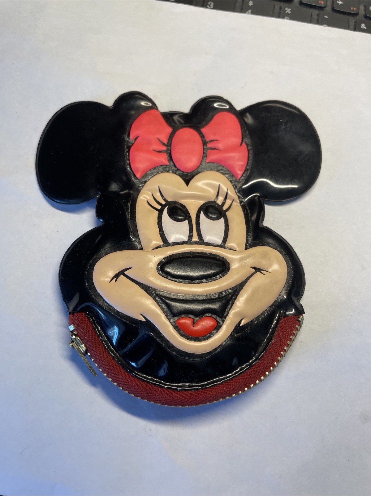 Cute vintage Disney Minnie Mouse Squeak Coin Purse Cute vintage Disney Minnie Mouse Squeak Coin Purse