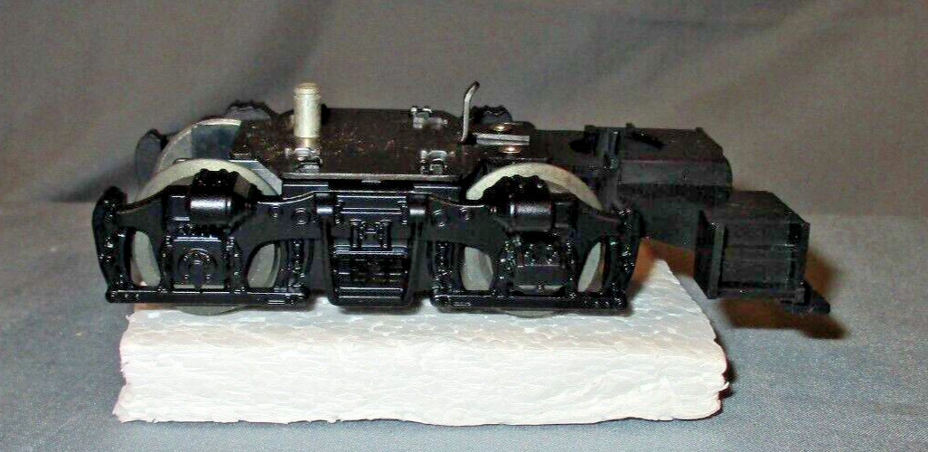 Lionel BLACK 4 wheel GP style metal non-motor \
