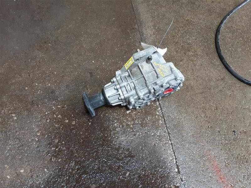 2011-2013 Kia Sorento Transfer Case Assembly OEM
