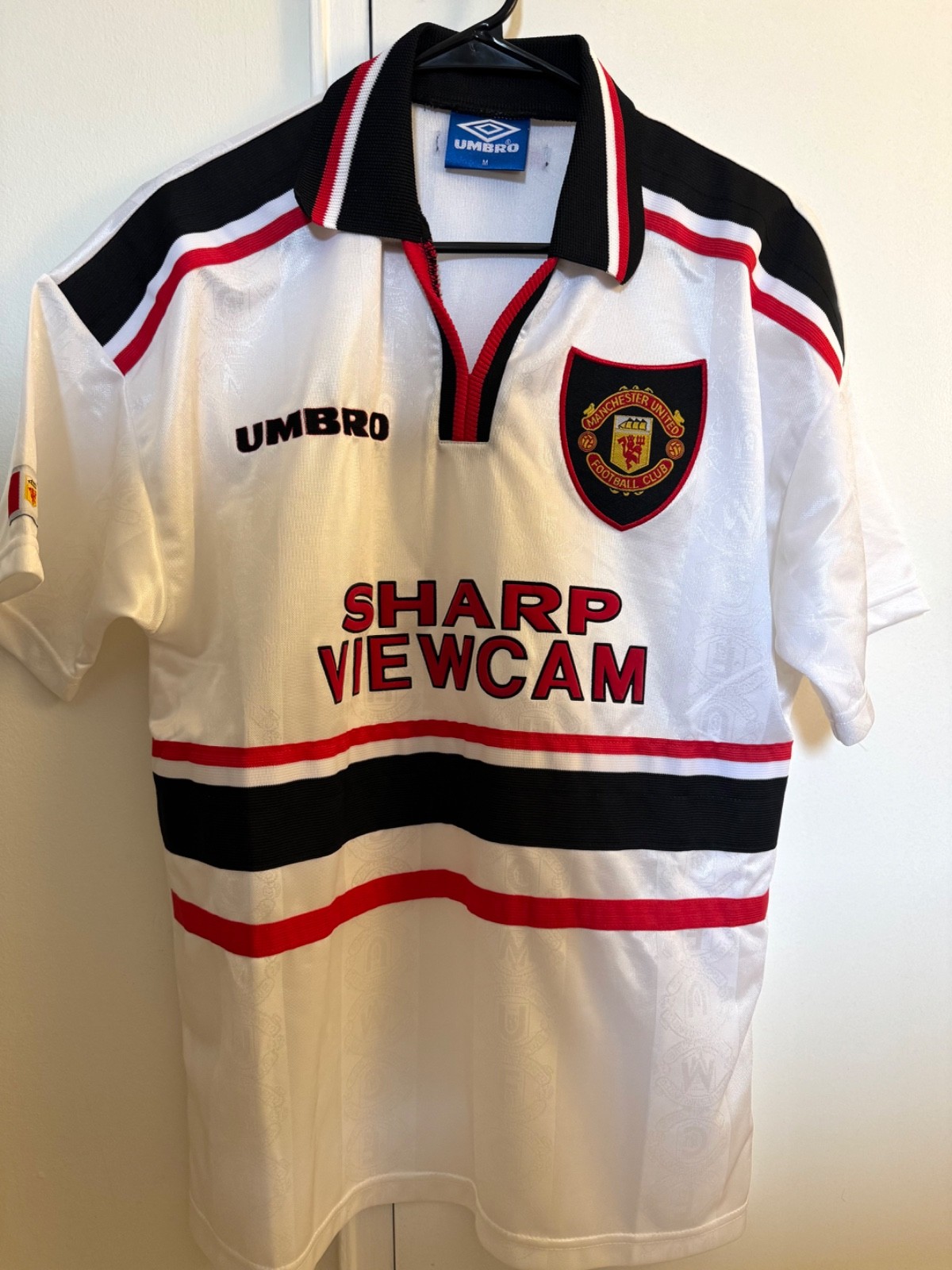 Manchester United 1997/1998 Away Shirt Umbro Medium Genuine Excellent Condition