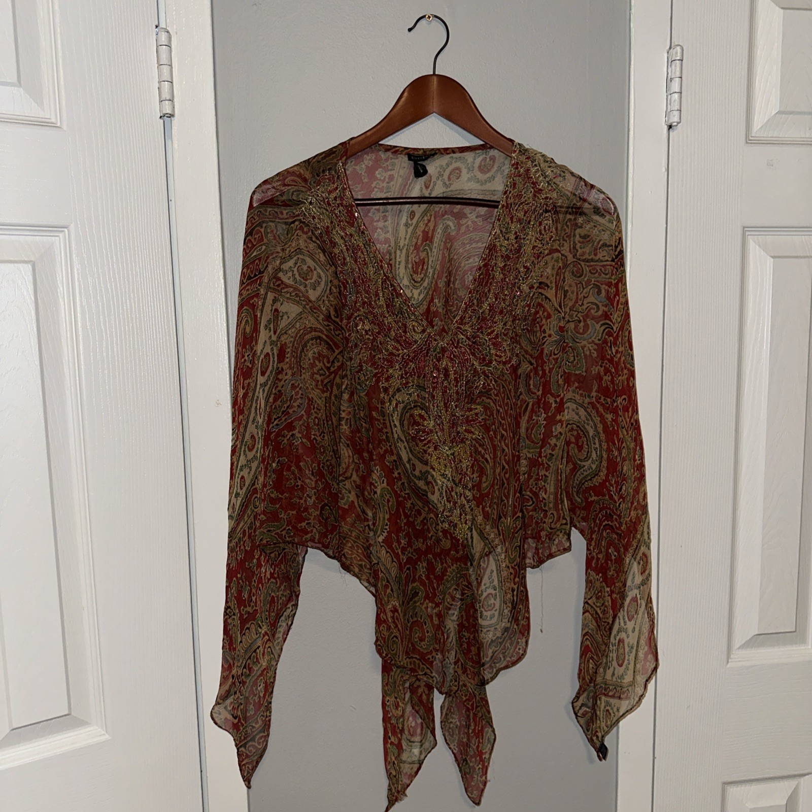 VTG Y2K Bebe Sheer Paisley Poncho Top Capelet Blouse Embellished OS Embroider VTG Y2K Bebe Sheer Paisley Poncho Top Capelet Blouse Embellished OS Embroider