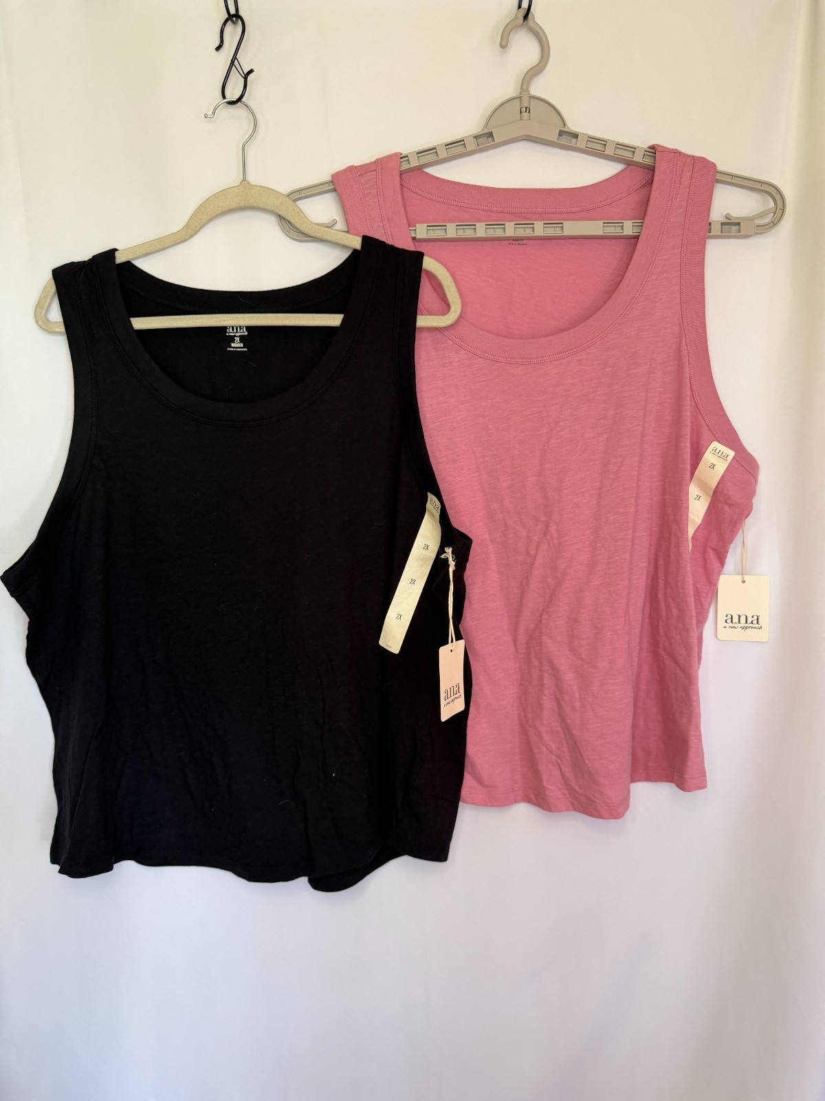 NEW Lot of 2 a.n.a ANA 2X Tank Top Pink & Black Sleeveless ana Plus Size Womens NEW Lot of 2 a.n.a ANA 2X Tank Top Pink & Black Sleeveless ana Plus Size Womens