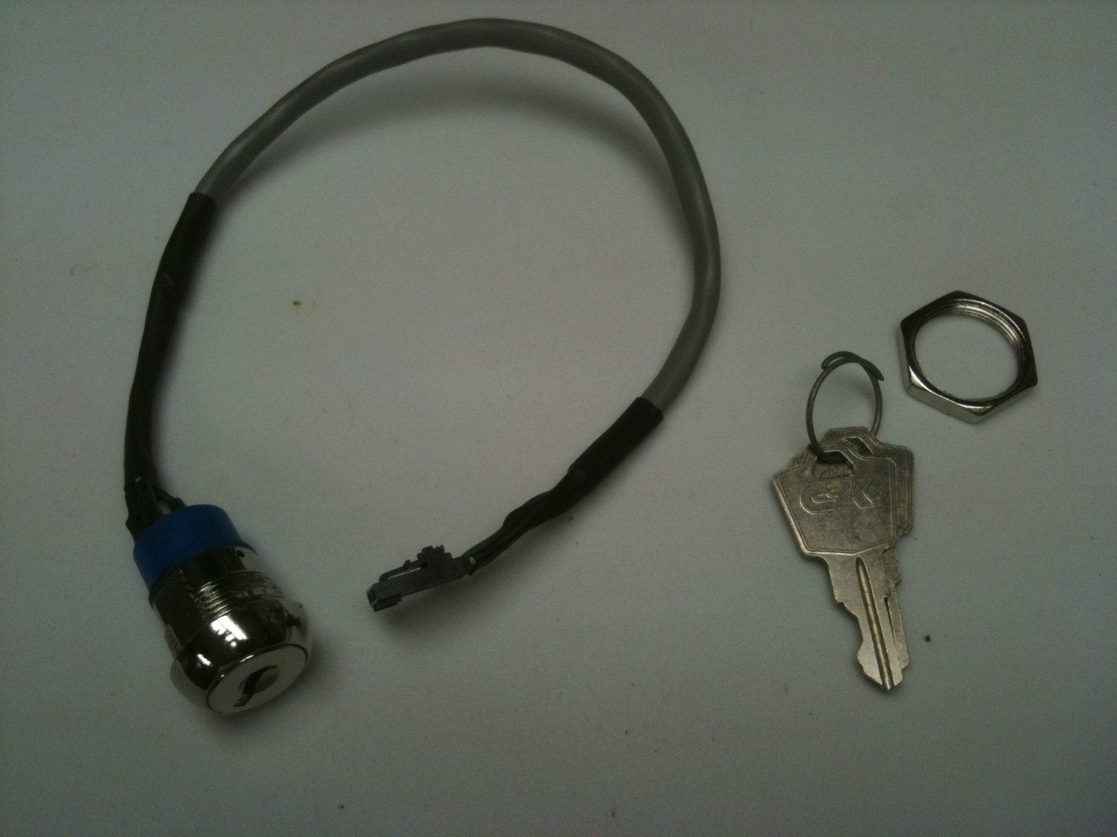 *NEW* FORD THINK Ignition Switch/Keyswitch Replacement Key Switch Thnk NEV