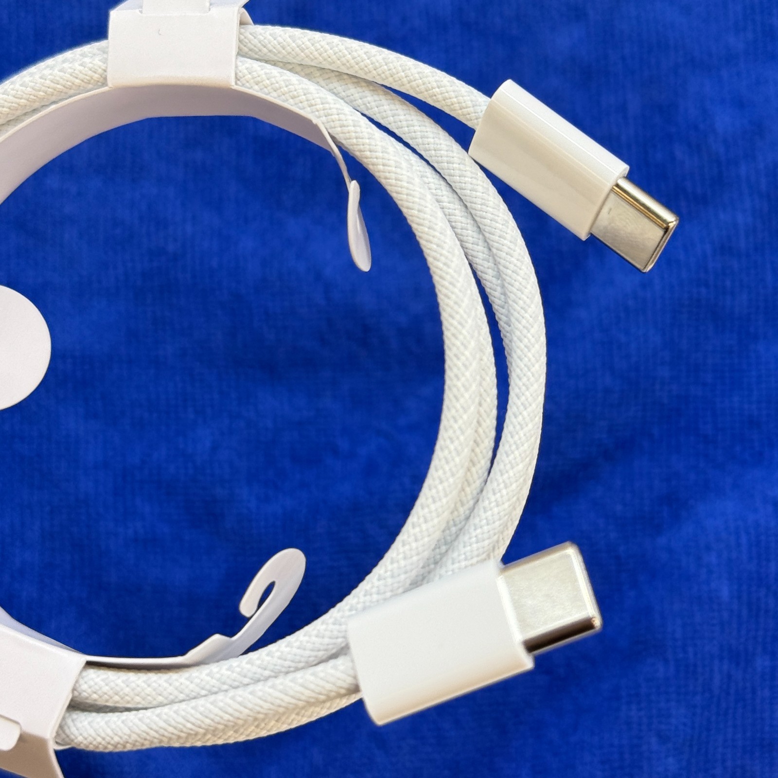 1pcs For Apple iPhone 17 16 15 Plus Pro Max USB C Braided Charge Cable 1m