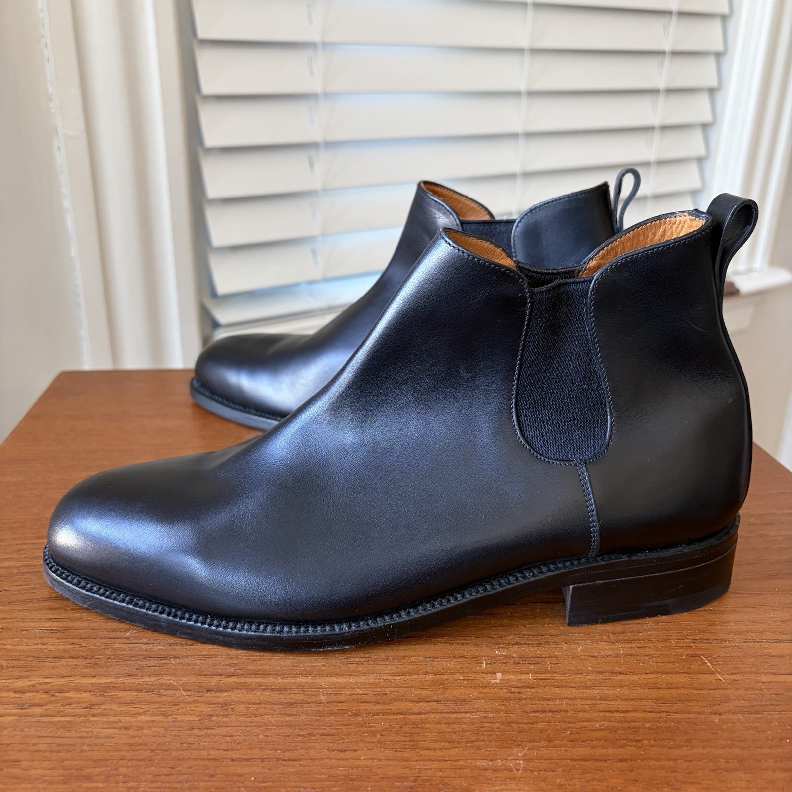 EXCELLENT - WORN 3x | JM WESTON 7.5D BLACK BOXCALF CHELSEA BOOTS 7.5 D