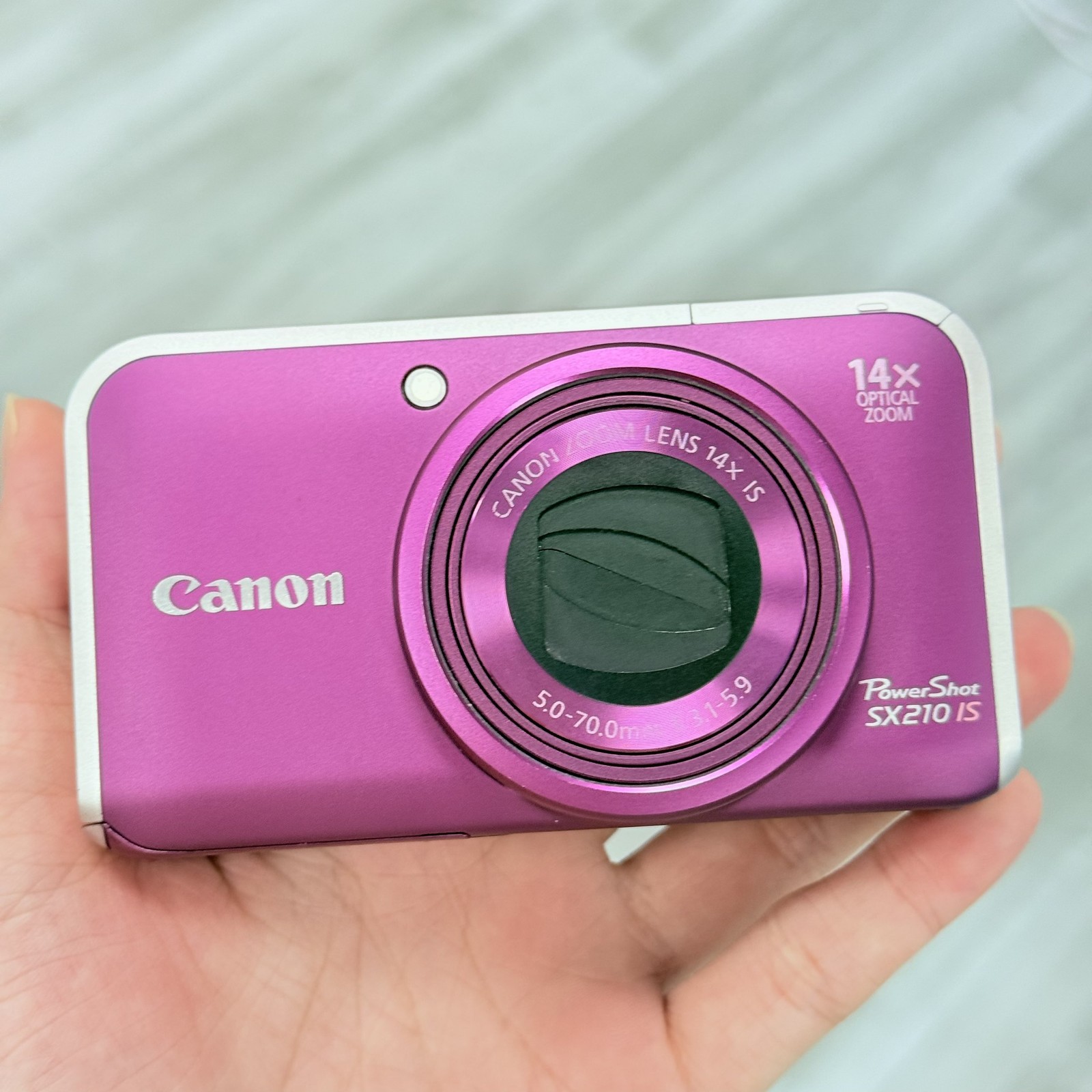 [Near Mint/Charger/SD] Canon PowerShot SX210 IS Pink 14.1MP 14x Digital Camera
