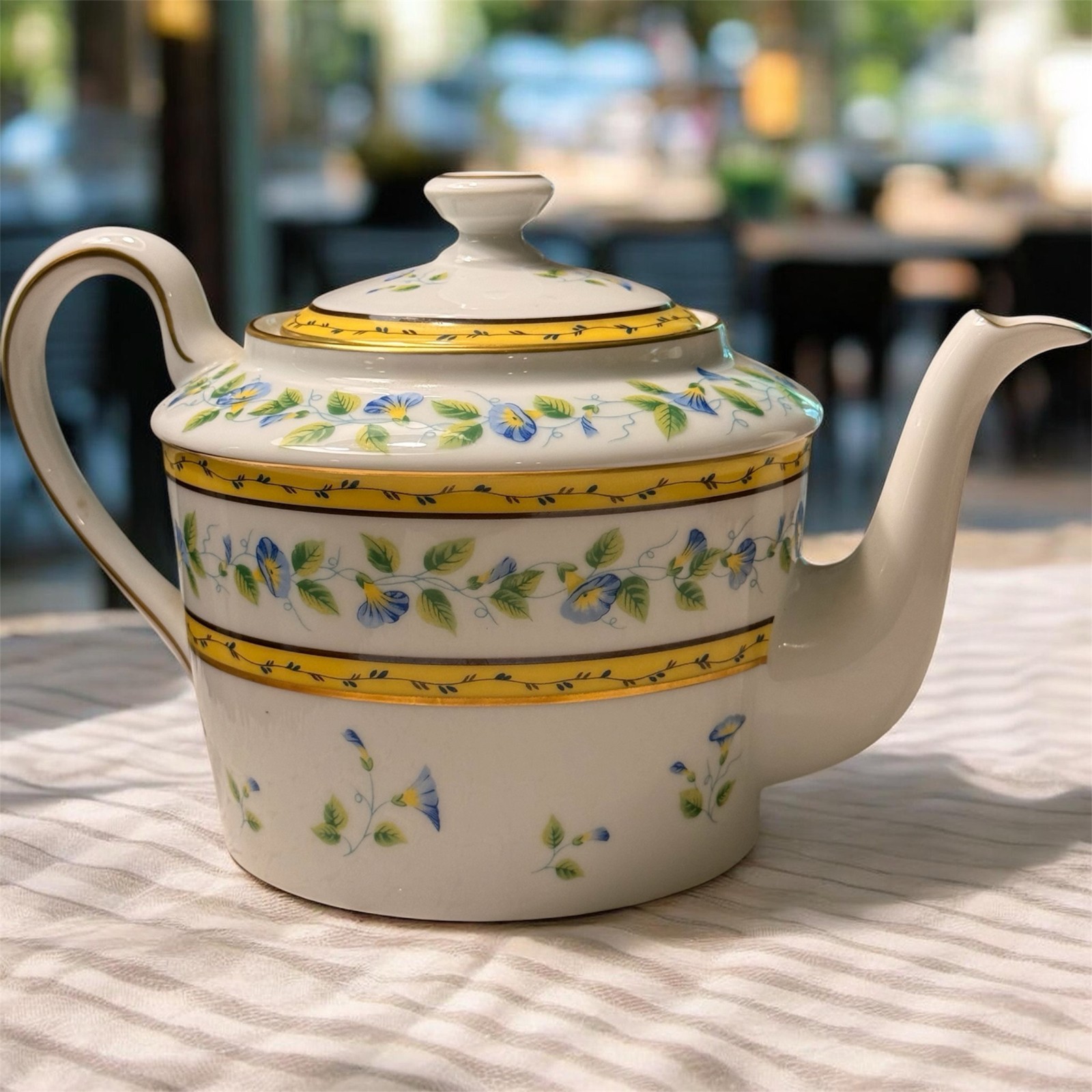 Vintage A. Raynaud & Co. Limoges porcelain Teapot Vintage A. Raynaud & Co. Limoges porcelain Teapot
