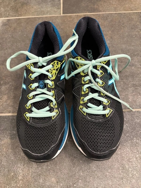 ASICS Women’s US 7.5 Black Blue Running Shoes Athletic Sneakers