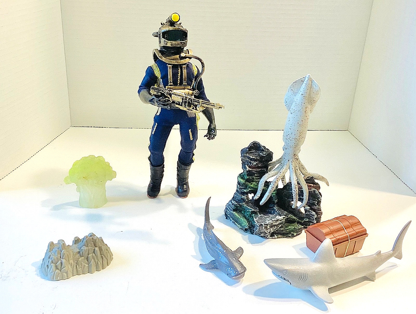 20,000 Leagues Under The Sea- Hard Hat Diver  Captain Nemo of Submarine Nautilus