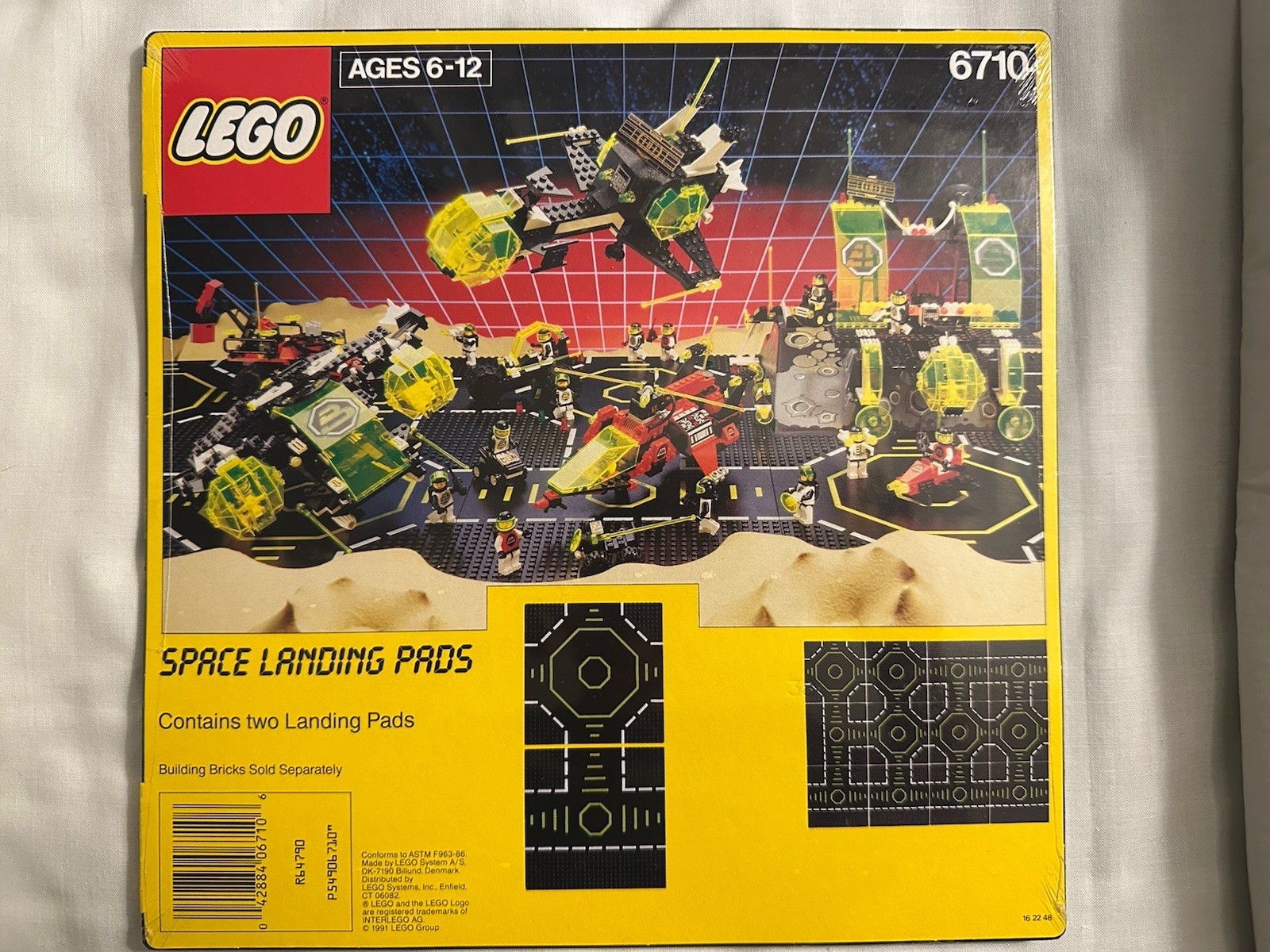Lego Space Blacktron 2 Launching Pads (package of 2) #6710 Lego Space Blacktron 2 Launching Pads (package of 2) #6710