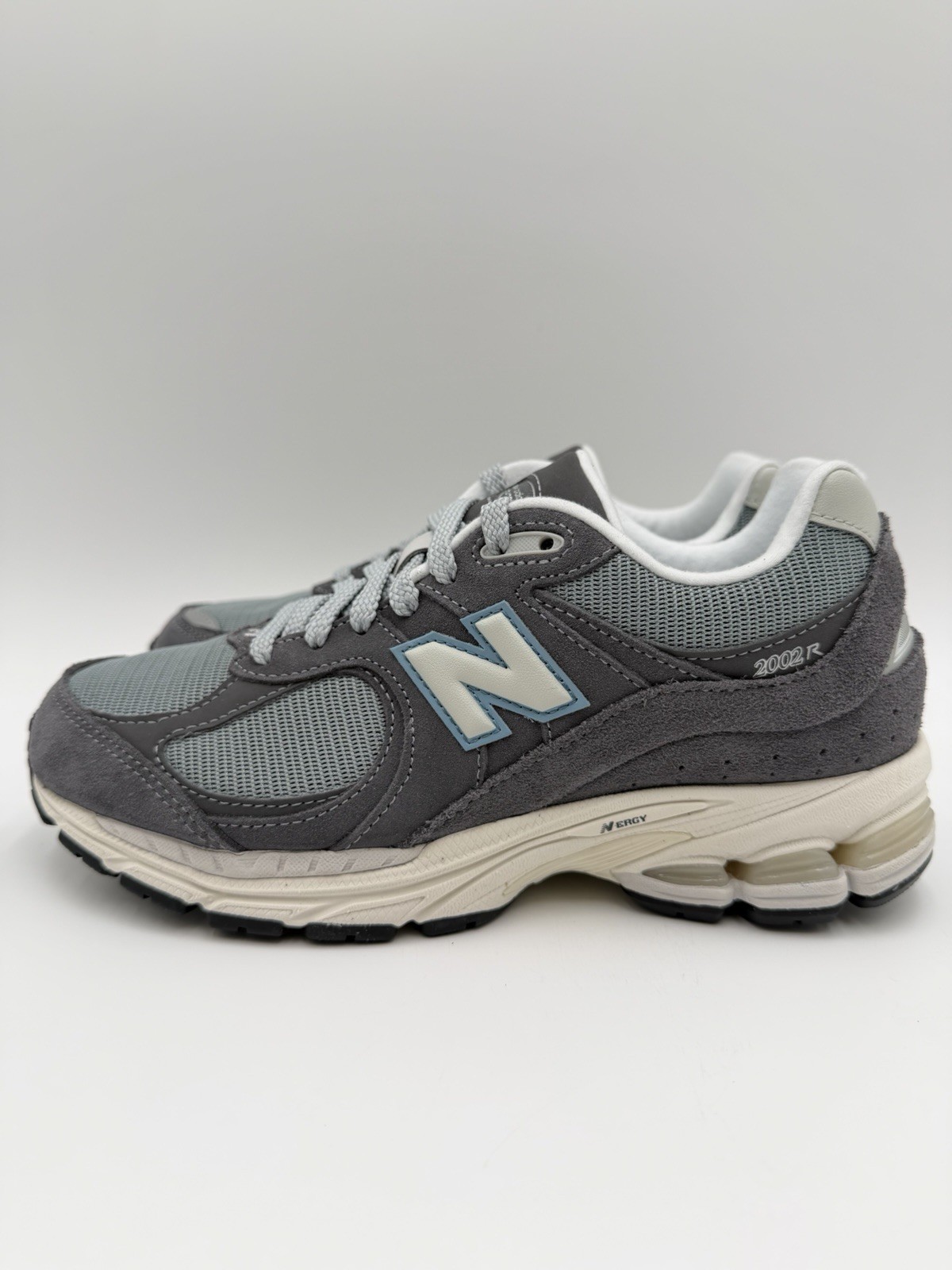 New Balance 2002R Size 6M 7.5W Blue Grey |M2002RFB| New Balance 2002R Size 6M 7.5W Blue Grey |M2002RFB|
