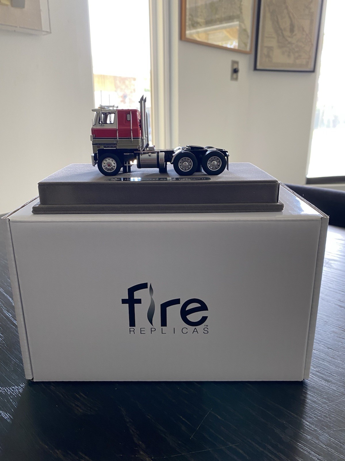 Fire Replicas FR125C-3 International 4070B Transtar 1–50 Scale Fire Replicas FR125C-3 International 4070B Transtar 1–50 Scale
