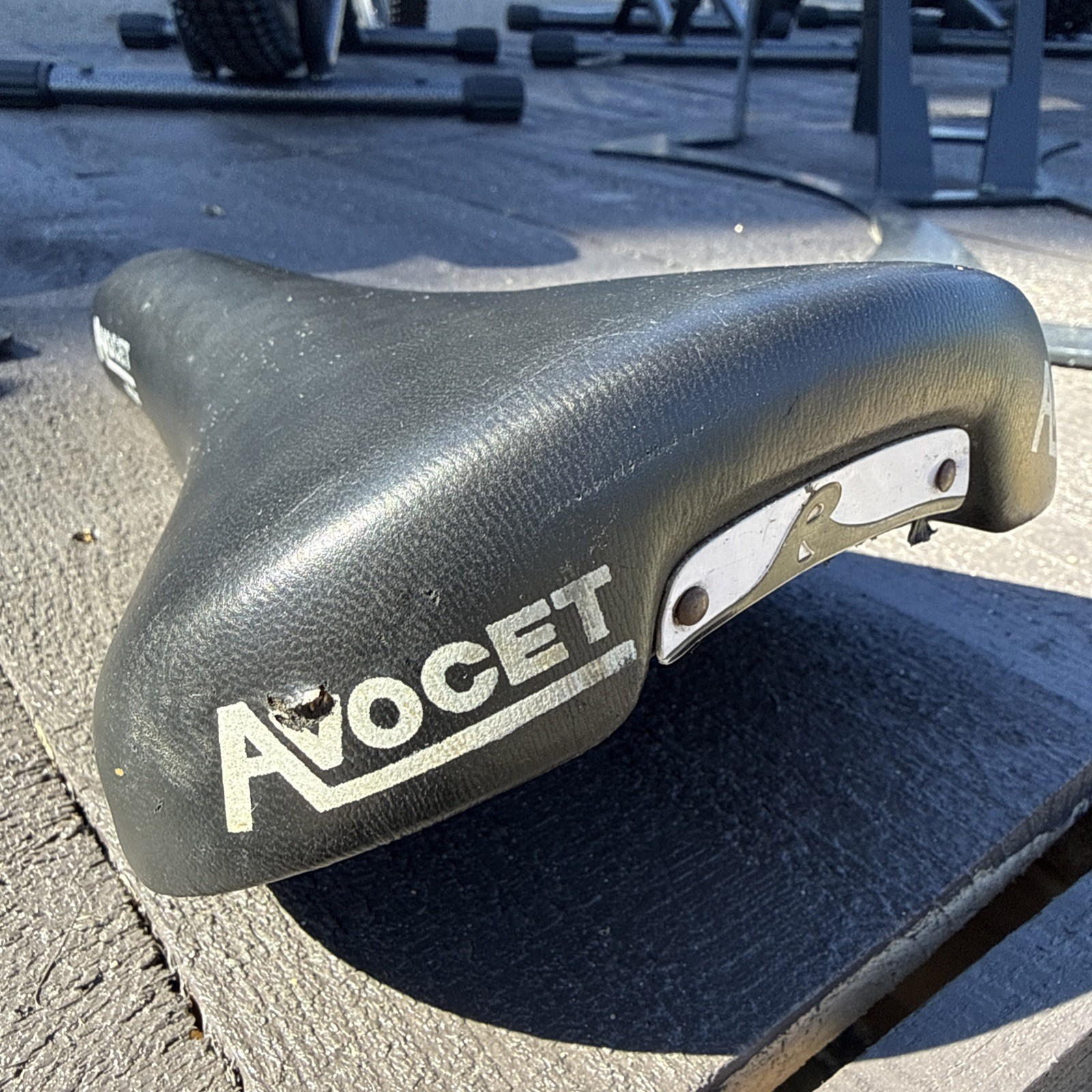 Vintage Avocet RACING (R) Road Saddle 80’s Road Bike Seat Vintage Avocet RACING (R) Road Saddle 80’s Road Bike Seat
