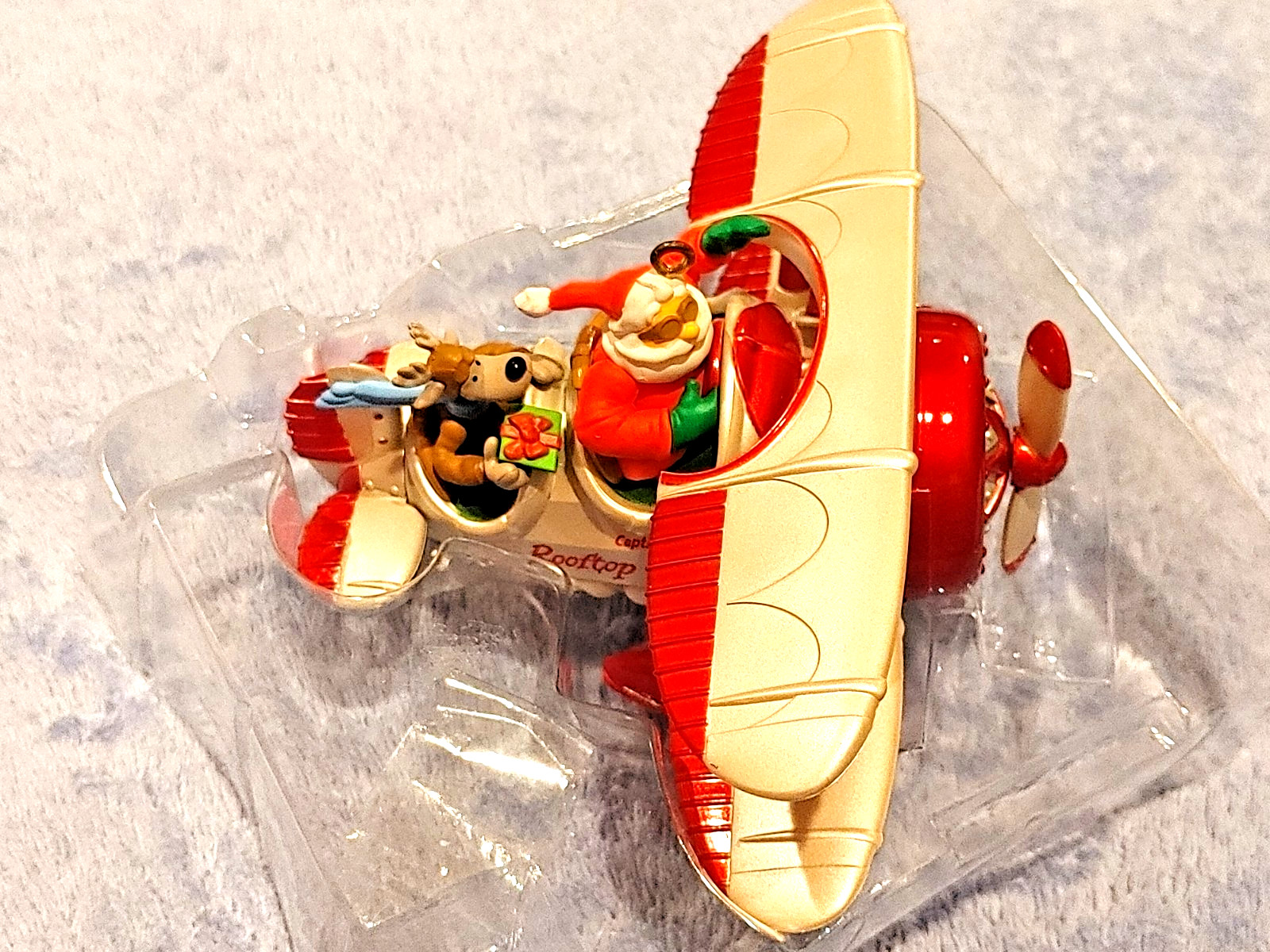 Hallmark Keepsake Christmas Ornament Santa's Rooftop Racer 2012 - QXG3204 - NIB