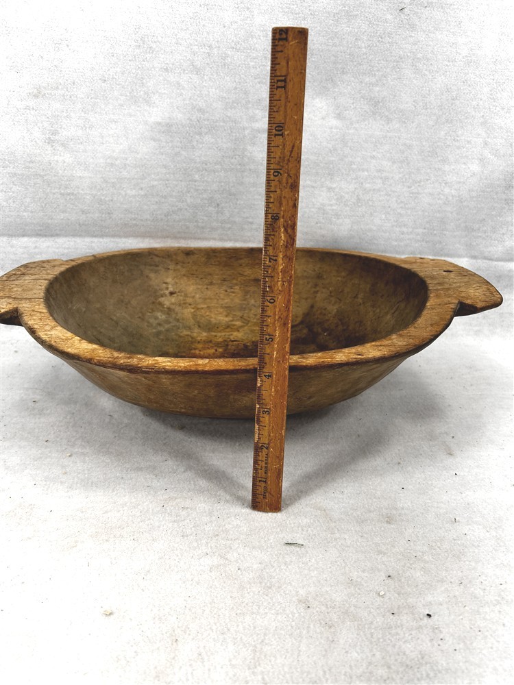 antique bowl wooden carved primitive worn 12.5 x 13.5 x 4 original 18th 19thc 