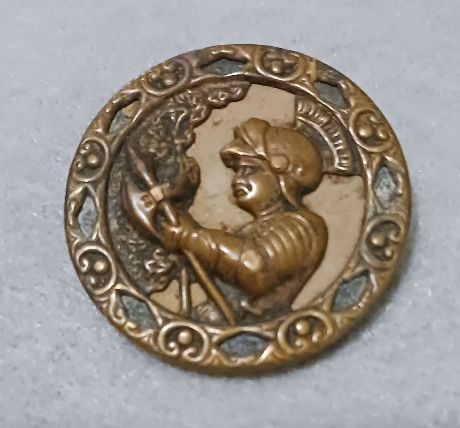 Antique Vintage Victorian Brass Repousse Picture Button- Medieval Knight Warrior Antique Vintage Victorian Brass Repousse Picture Button- Medieval Knight Warrior