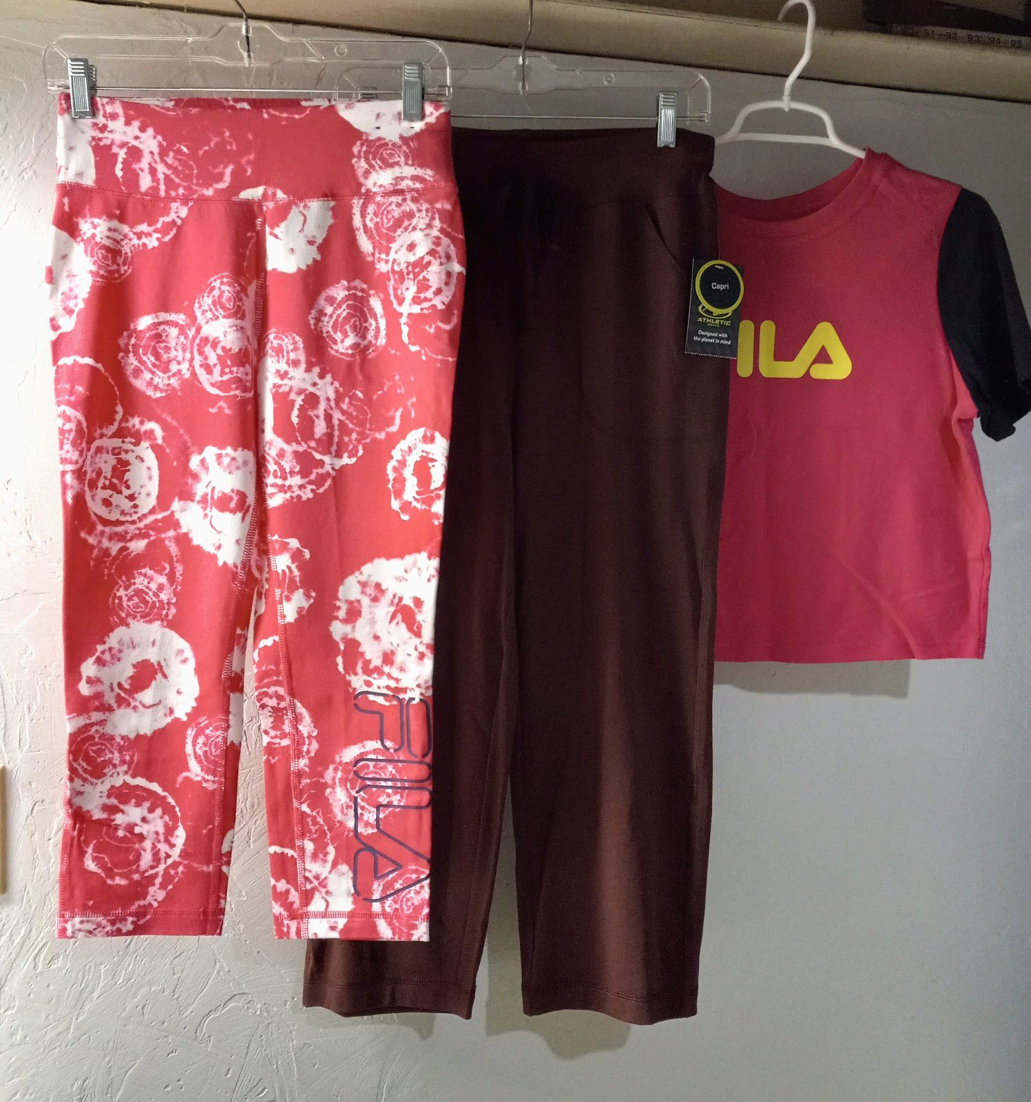 NEW Fila Capri Pant NWOT, Athletic Knit Capri NWT & Fila Top NWOT all size M NEW Fila Capri Pant NWOT, Athletic Knit Capri NWT & Fila Top NWOT all size M