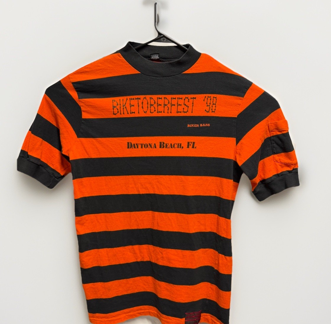 Vintage Daytona Biketober Fest 1998 Biker Bars Men\'s XL Stripe Tee Prisoner-Rare Vintage Daytona Biketober Fest 1998 Biker Bars Men\'s XL Stripe Tee Prisoner-Rare