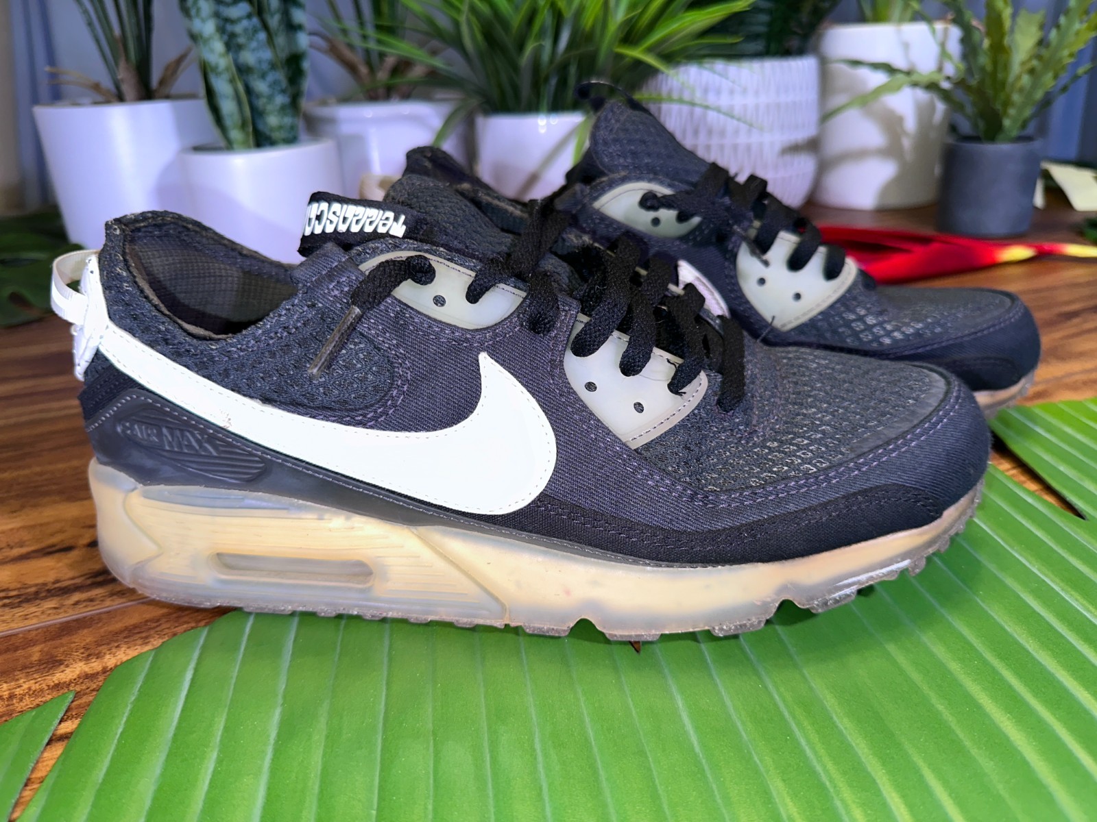 Nike Air Max 90 Terrascape 2022 Men Size 11 Used Shoes DM0033-002