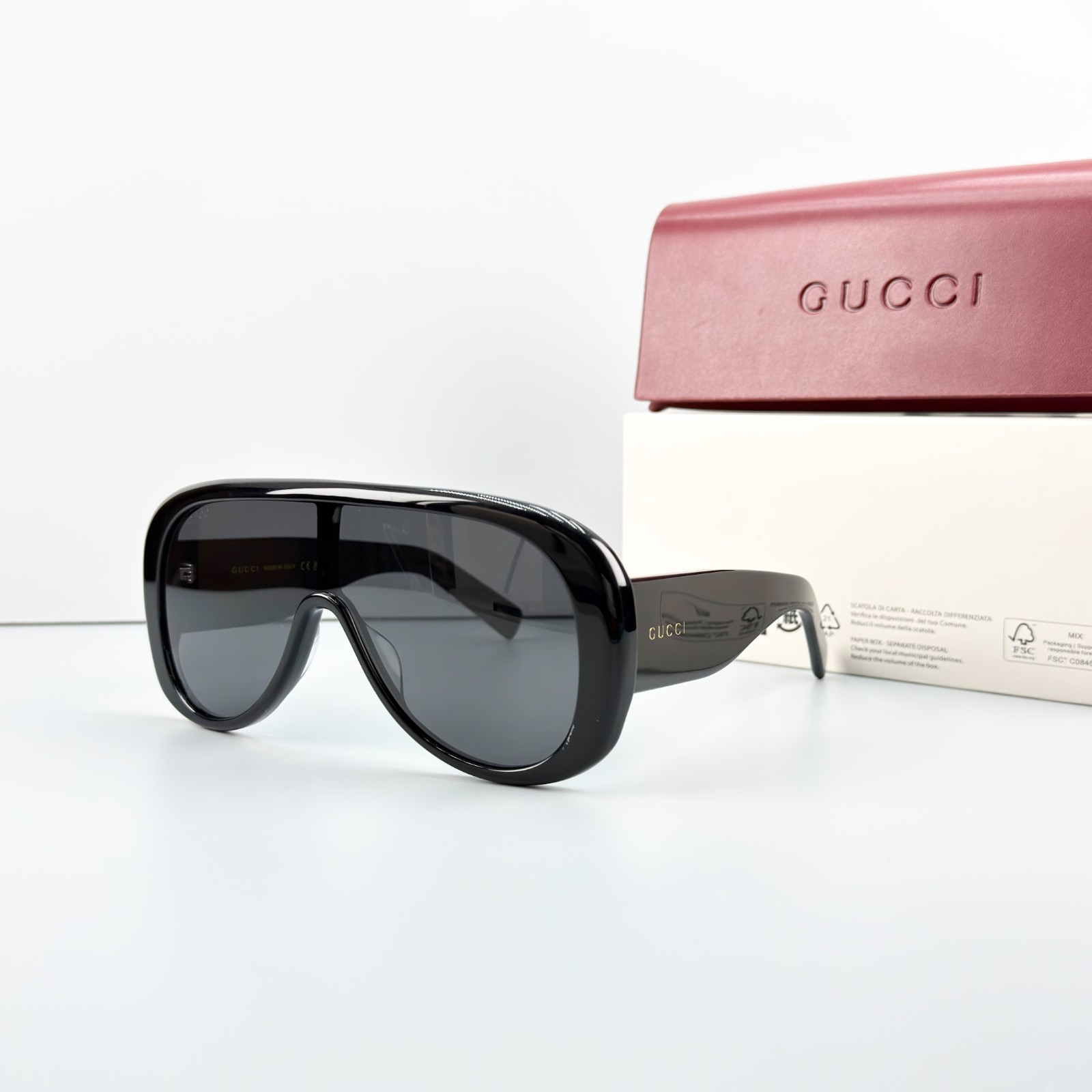 Gucci GG2164S Sunglasses Black Frame Gray Shield Lens New w/ Case