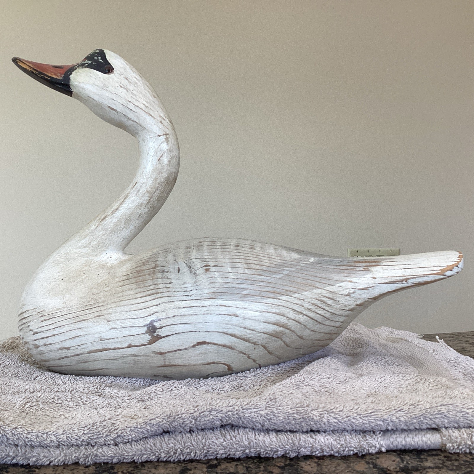 Original Ed Gray III Hand Carved Swan Perryville, MD 1997 Signed Wooden Swan Original Ed Gray III Hand Carved Swan Perryville, MD 1997 Signed Wooden Swan