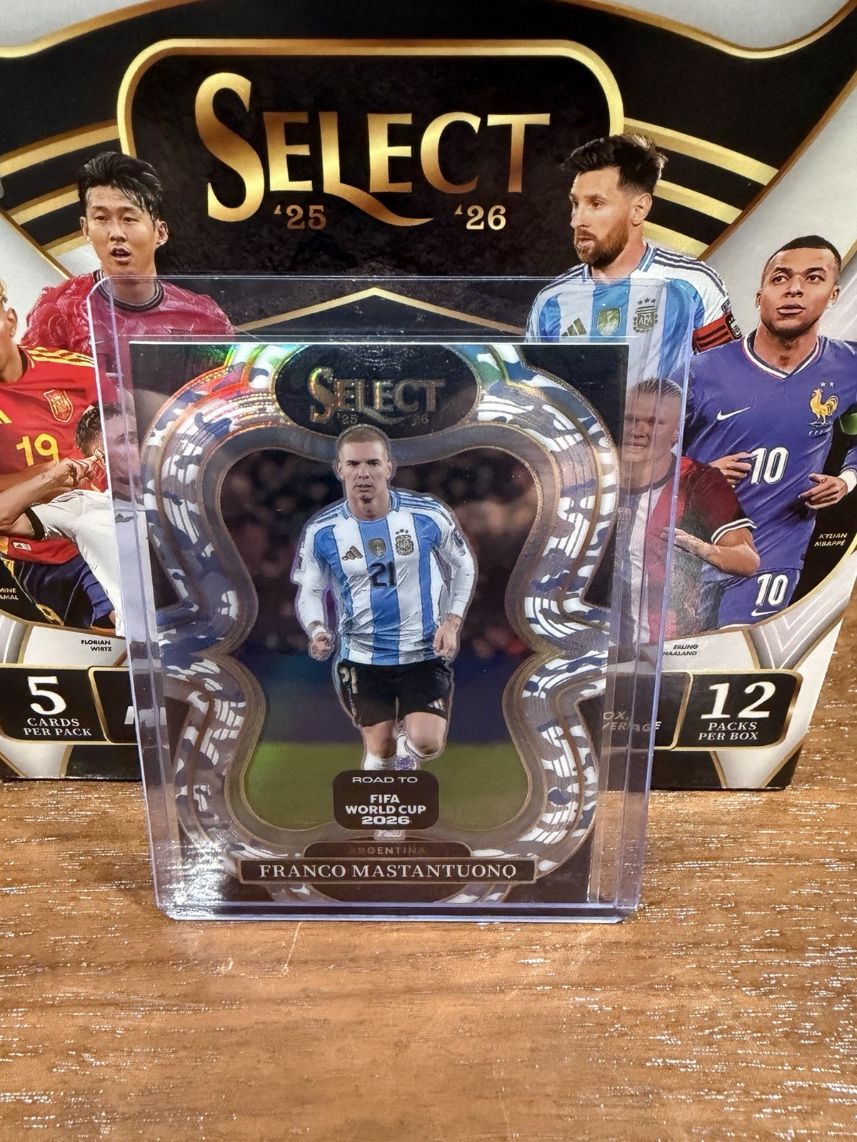 Panini Select Road To World Cup 2025-2026 Franco Mastantuono /49 Panini Select Road To World Cup 2025-2026 Franco Mastantuono /49