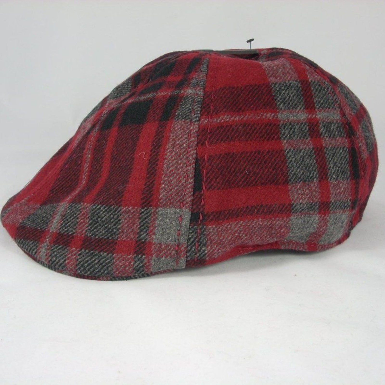 Woolrich Classic flat Ivy Cap Plaid W0626 NWOT Woolrich Classic flat Ivy Cap Plaid W0626 NWOT