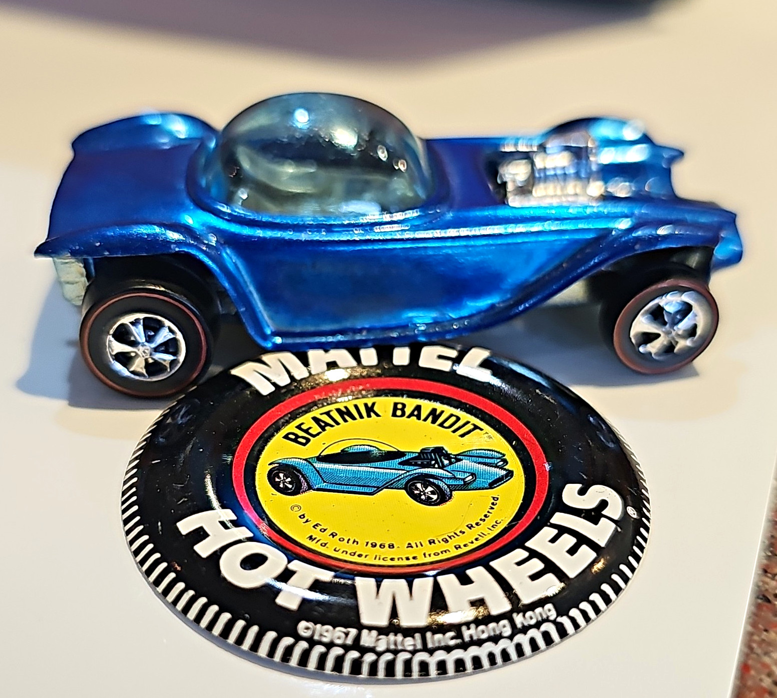 Vintage 1968 Hot Wheels Redline BEATNIK BANDIT Blue Hong Kong Near Mint + Button