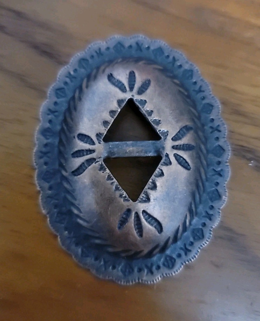 Vintage Antiqued Copper Western Conchos 2.25\ Vintage Antiqued Copper Western Conchos 2.25\