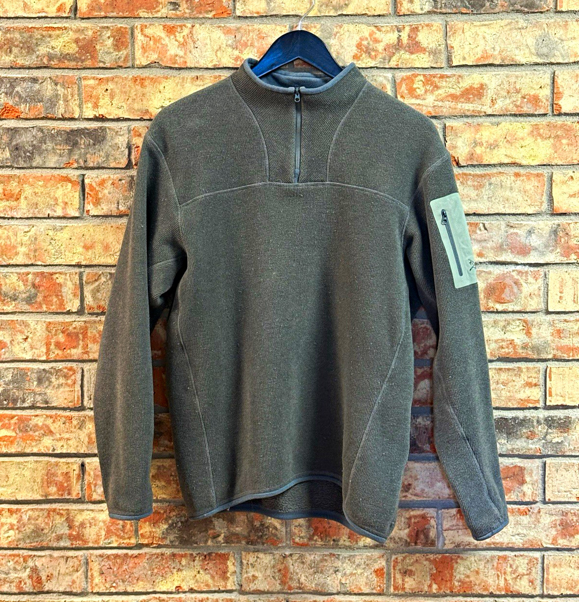 Vintage Arc’teryx Polartec Fleece 1/4 Zip Made in Canada Brown Mens M