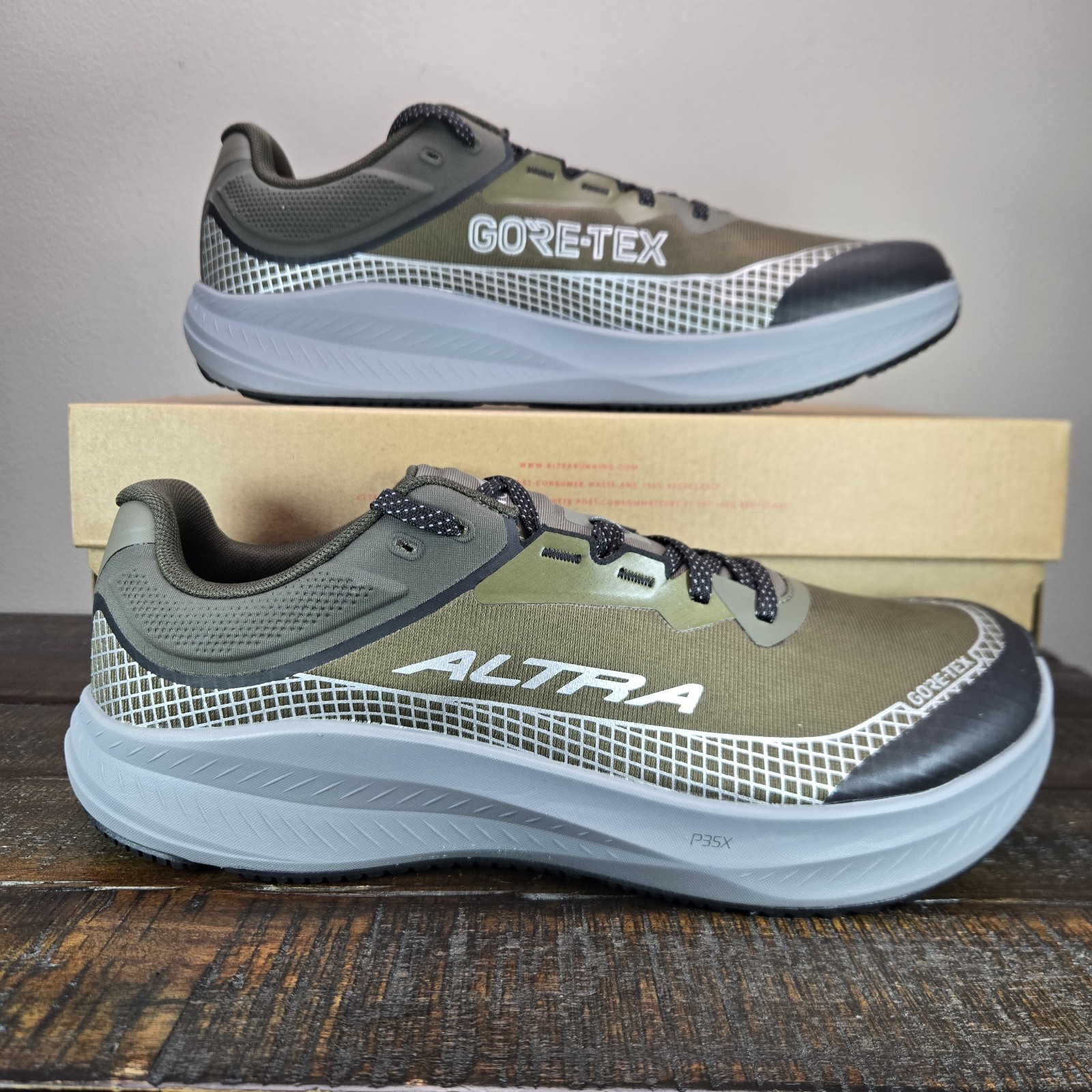 Altra Torin 9 GTX Mens Size 11 Running Shoes Goretex Dark Olive Silver Altra Torin 9 GTX Mens Size 11 Running Shoes Goretex Dark Olive Silver