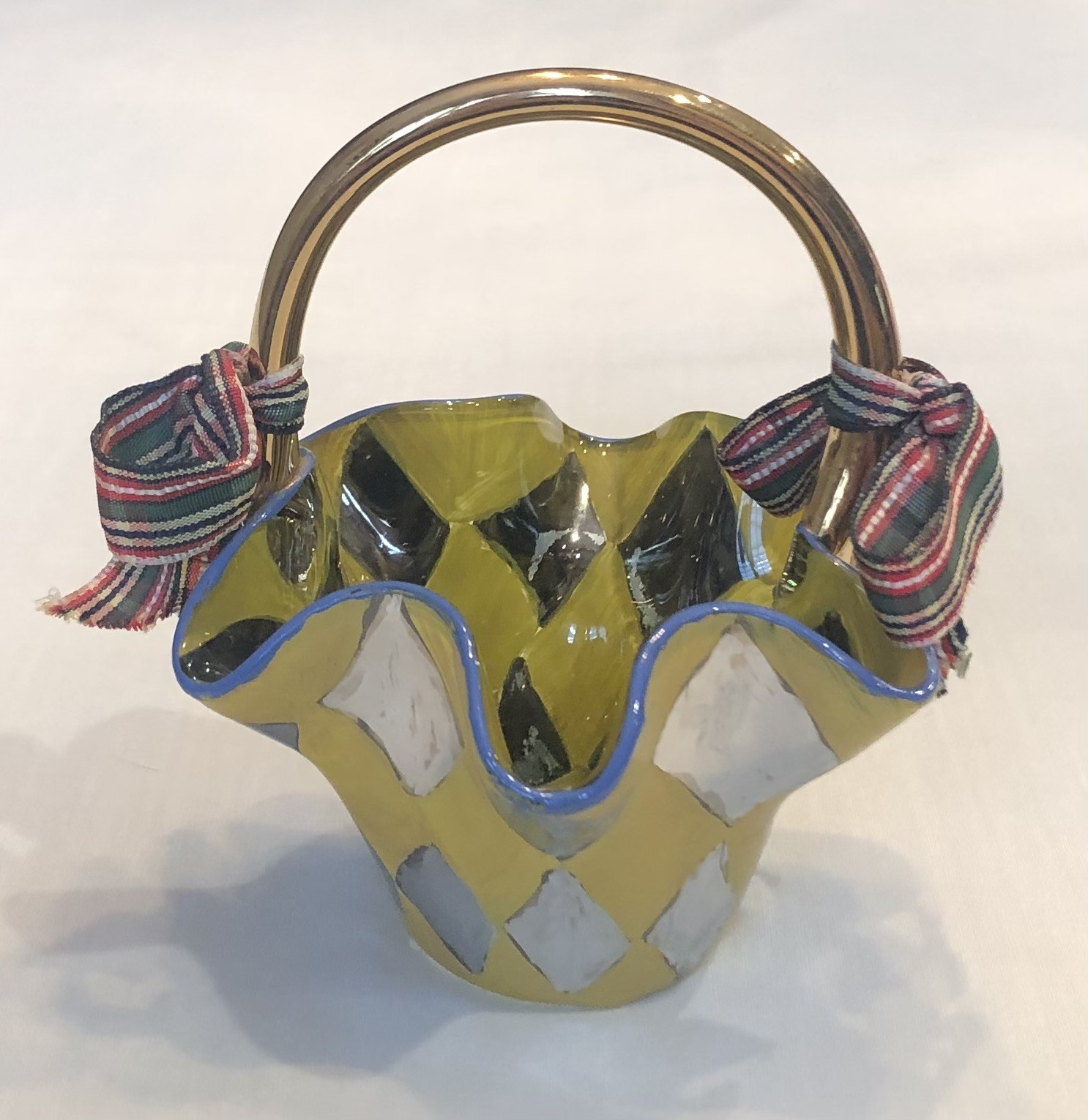 VTG MACKENZIE-CHILDS HAND PAINTED 4.5” HARLEQUIN BASKET ORIGINAL RIBBONS & LABEL VTG MACKENZIE-CHILDS HAND PAINTED 4.5” HARLEQUIN BASKET ORIGINAL RIBBONS & LABEL