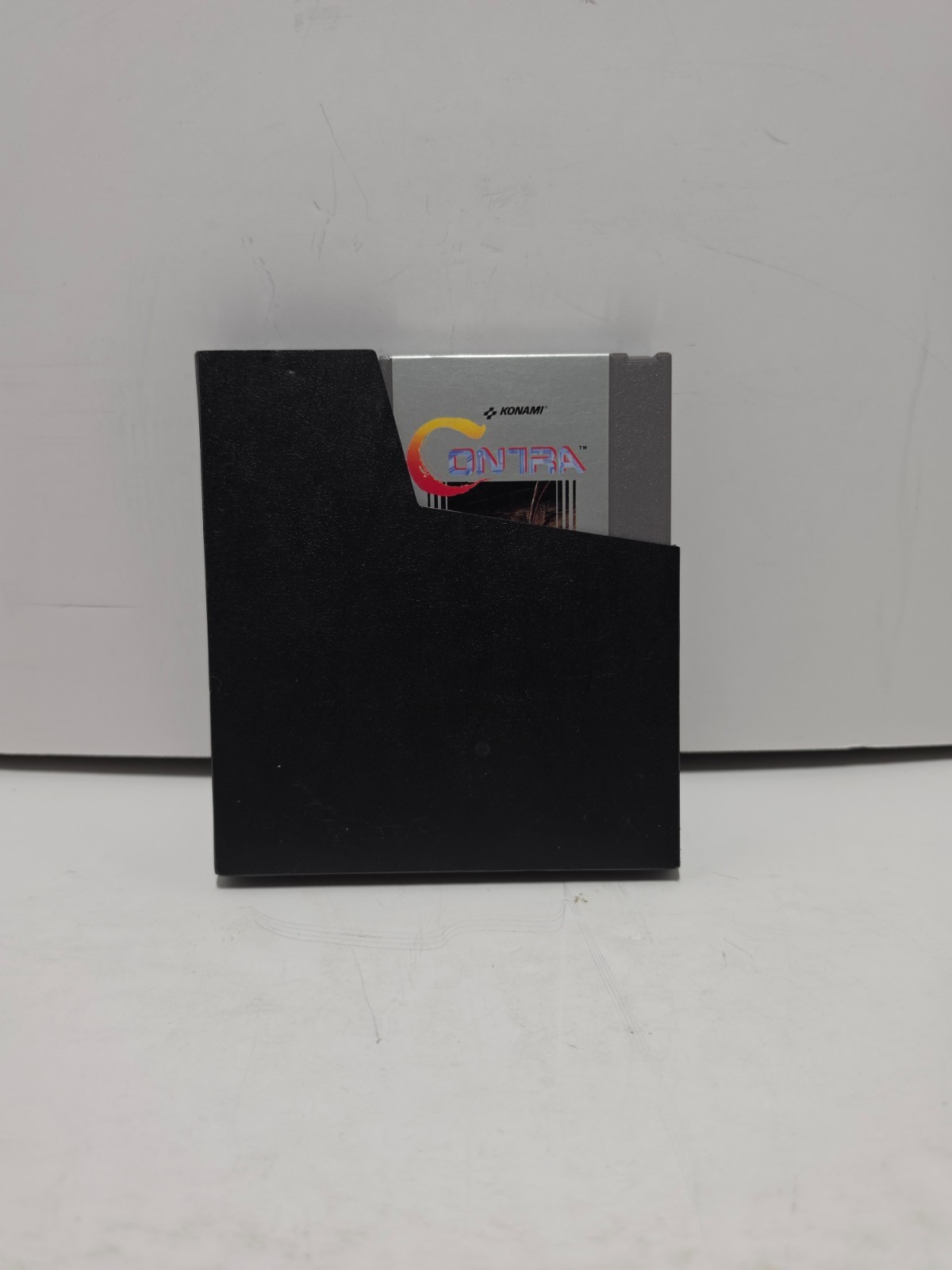 Contra w/ Dust Cover Nintendo NES