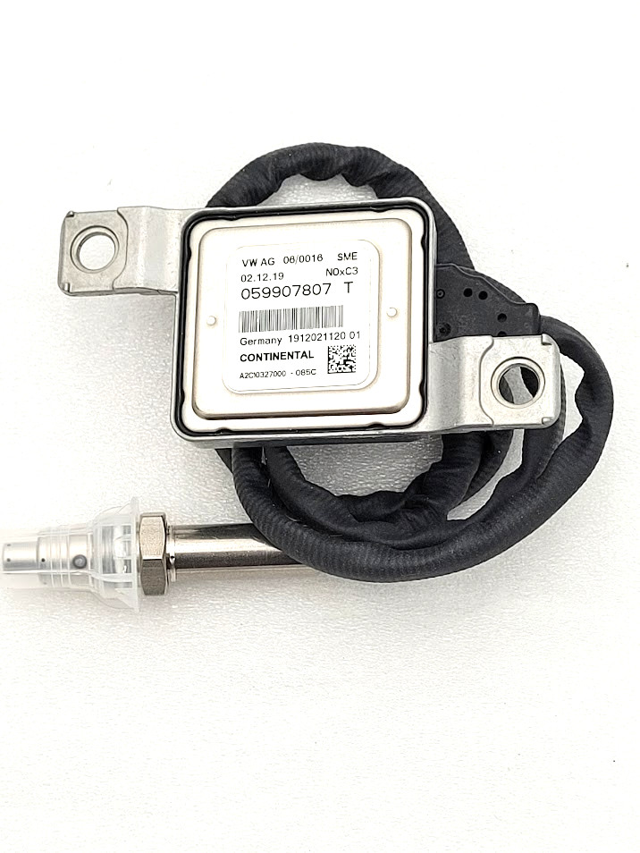 OEM 2009-2015 Audi Q7 / VW Touareg TDI Sport Utility Nox Sensor: 059907807T OEM 2009-2015 Audi Q7 / VW Touareg TDI Sport Utility Nox Sensor: 059907807T
