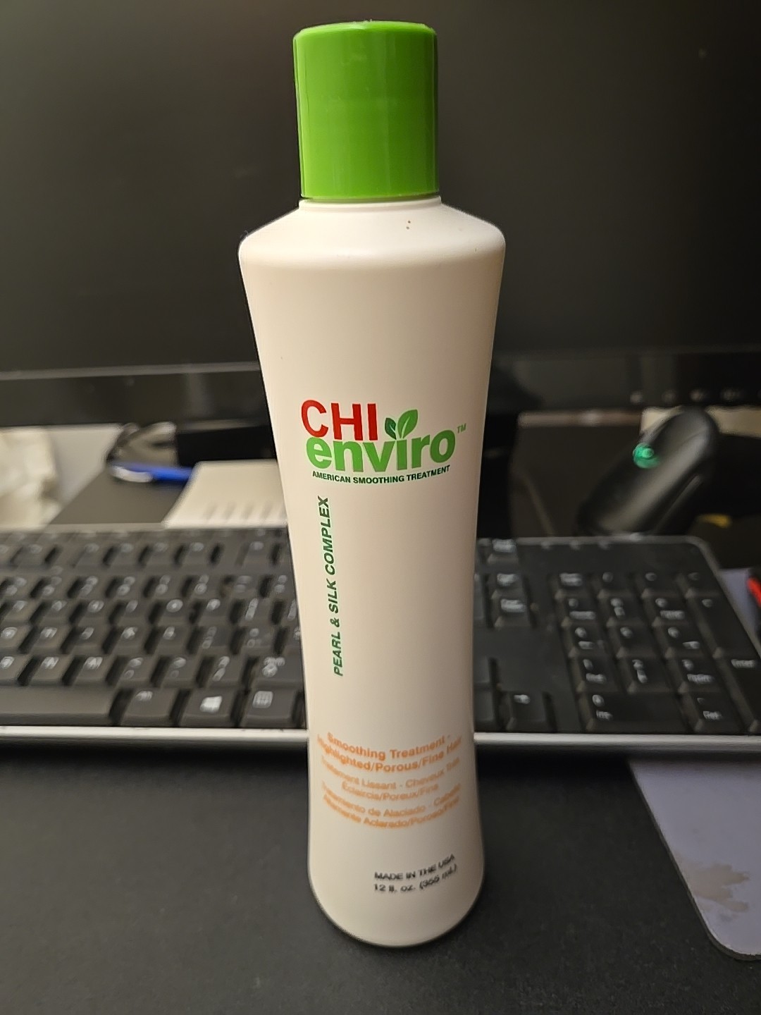 CHI Enviro Smooth Treatment for Highlighted Porous/Fine Hair 12 oz Sealed CHI Enviro Smooth Treatment for Highlighted Porous/Fine Hair 12 oz Sealed